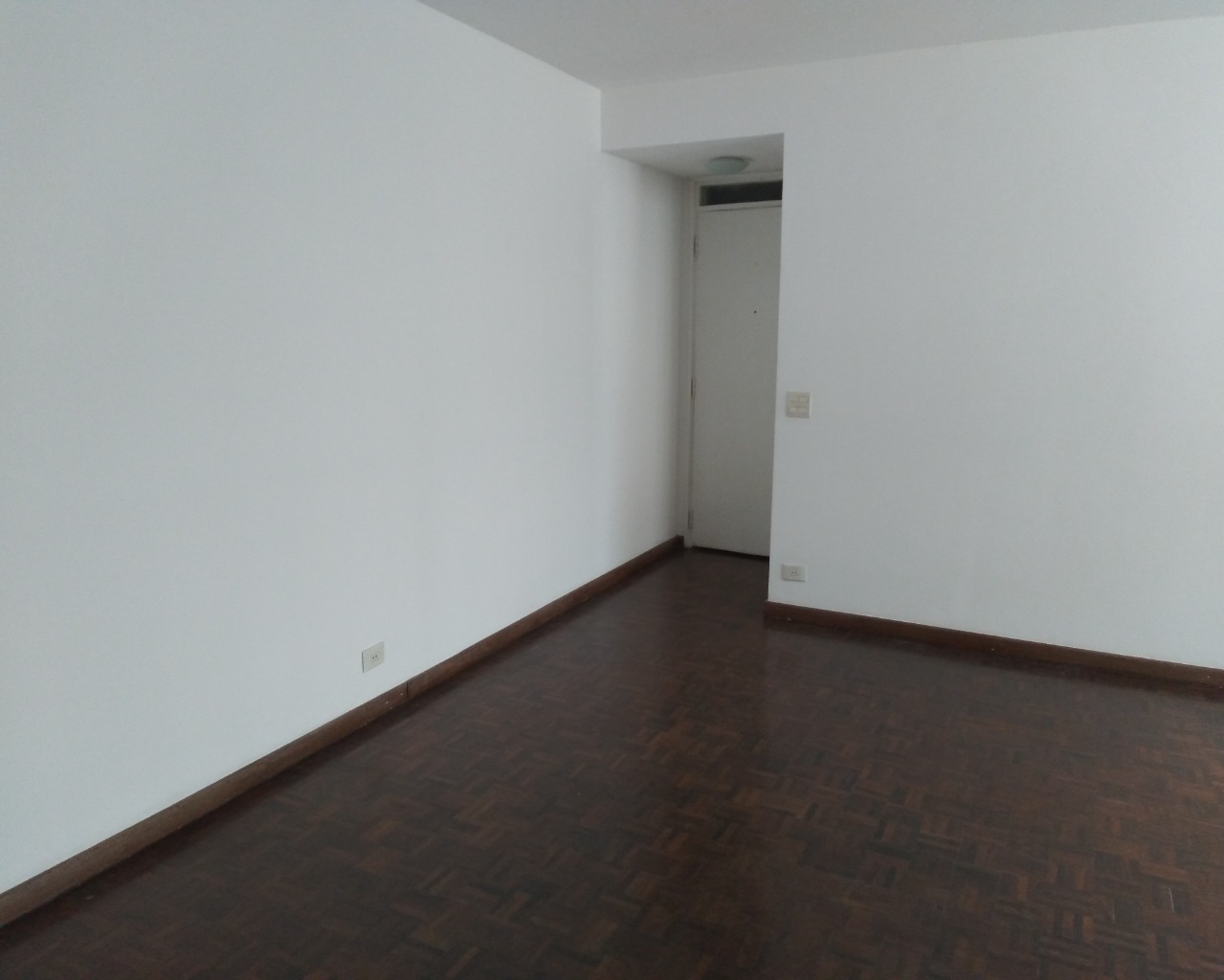 Apartamento para alugar com 2 quartos, 100m² - Foto 11