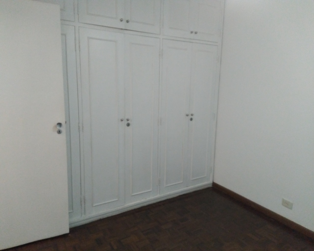 Apartamento para alugar com 2 quartos, 100m² - Foto 17