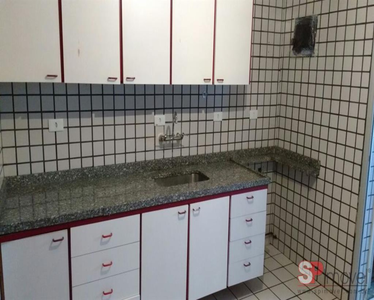 Apartamento à venda com 3 quartos, 90m² - Foto 15