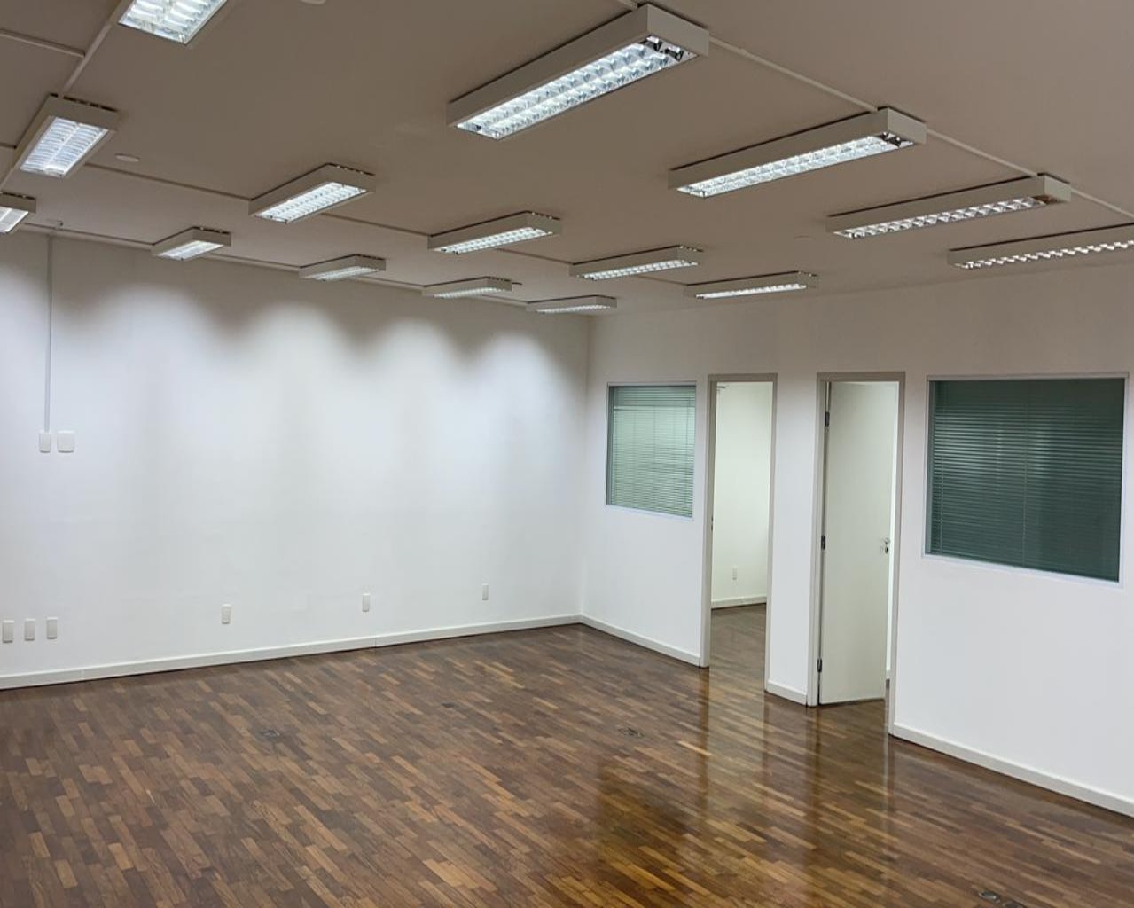 Conjunto Comercial-Sala para alugar, 170m² - Foto 1