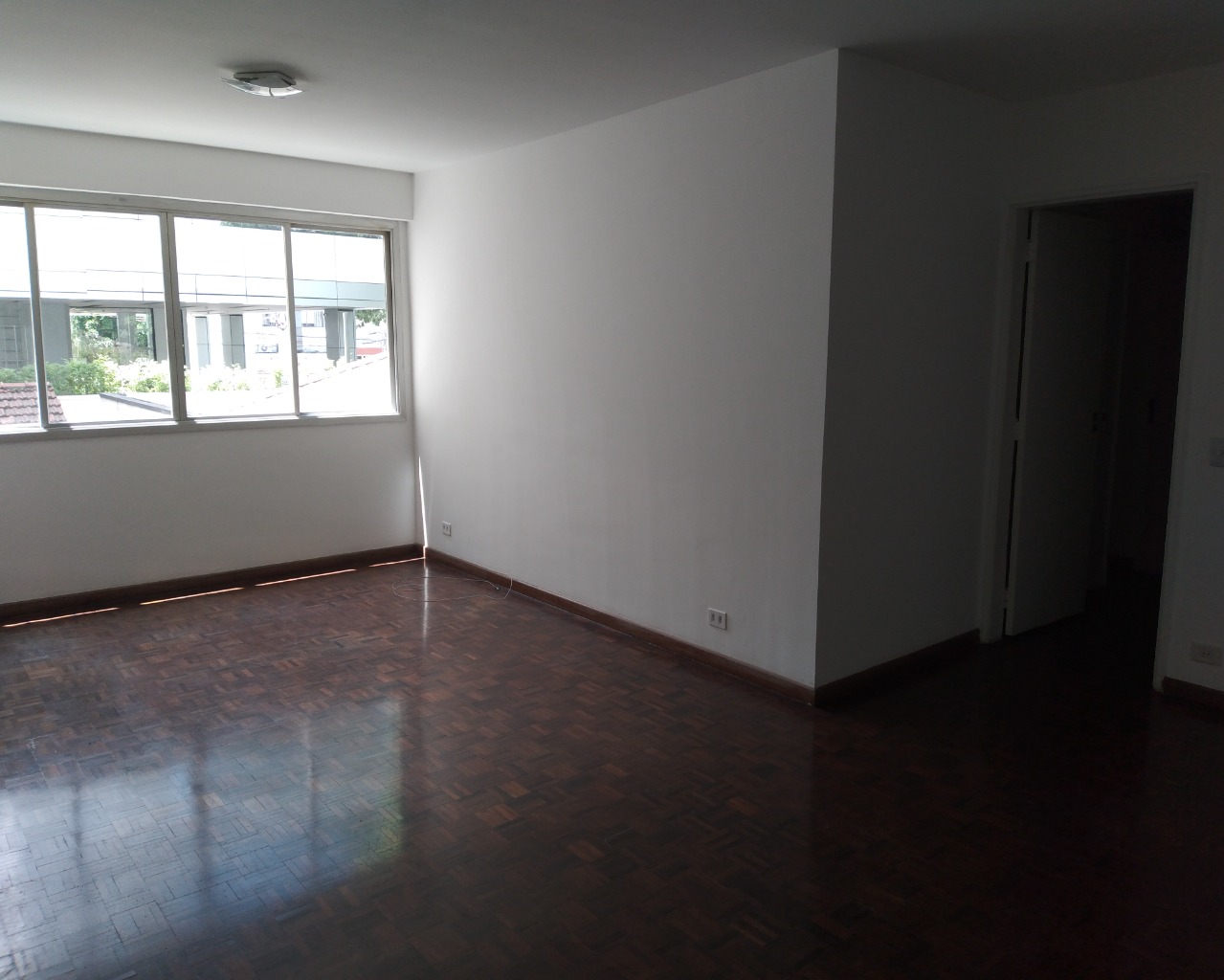 Apartamento para alugar com 2 quartos, 100m² - Foto 1