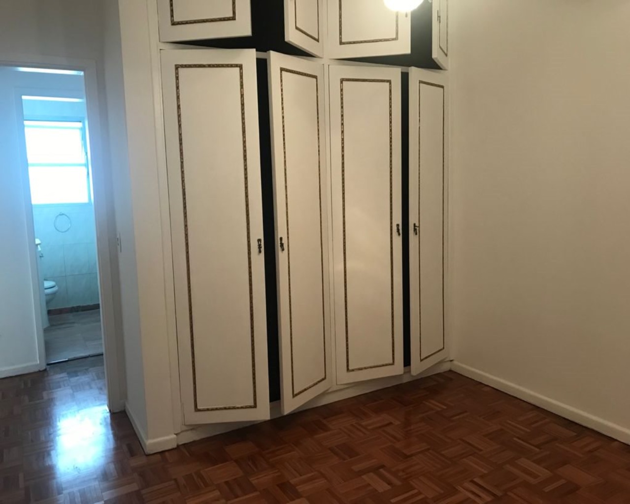 Apartamento para alugar com 3 quartos, 160m² - Foto 5