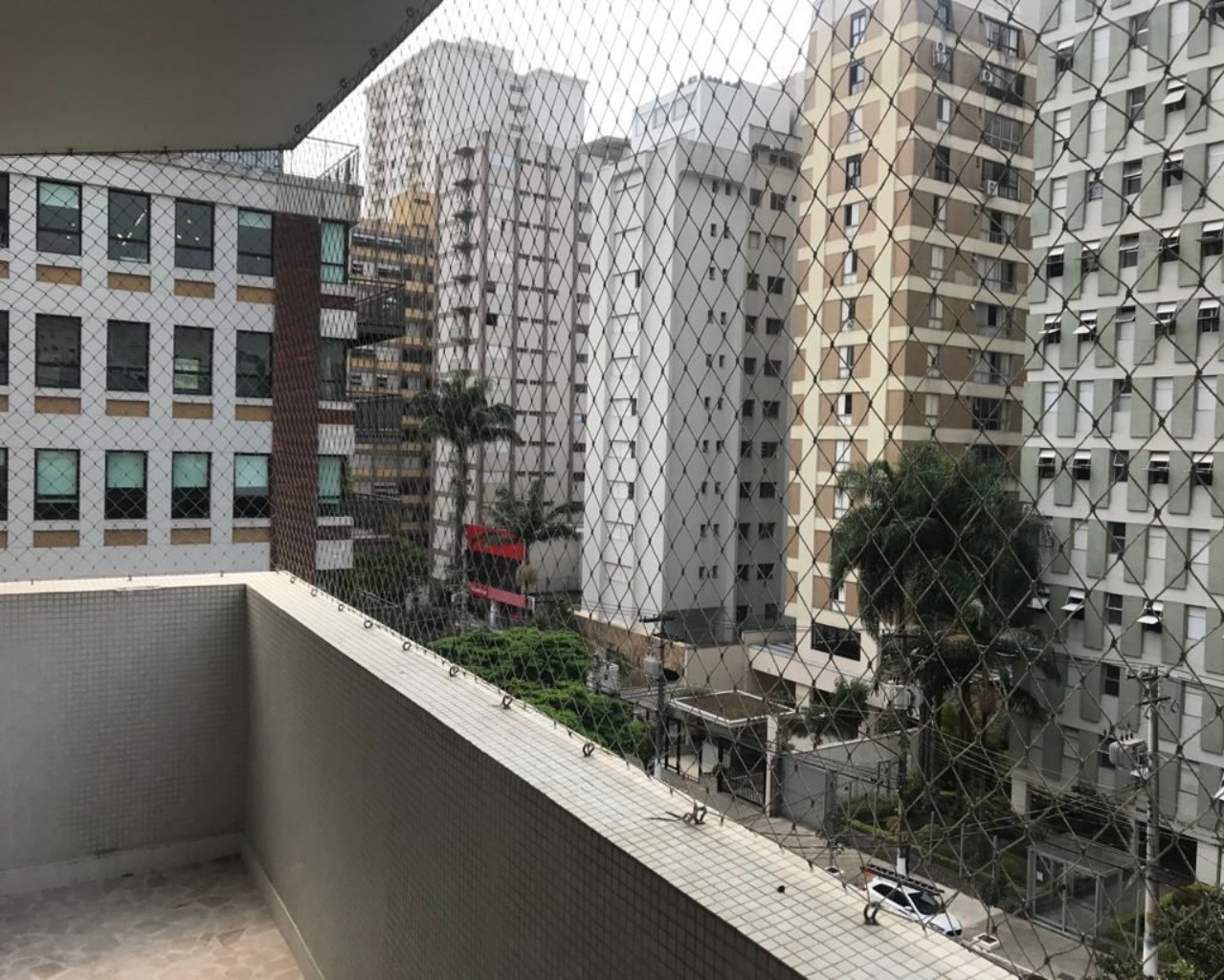 Apartamento para alugar com 3 quartos, 160m² - Foto 22