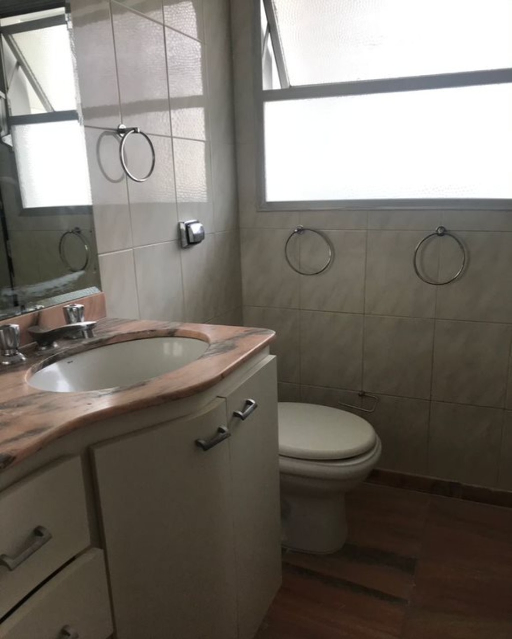 Apartamento para alugar com 3 quartos, 160m² - Foto 7