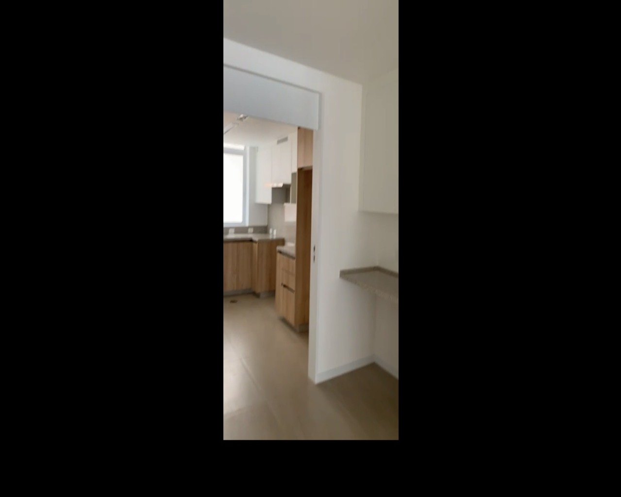 Apartamento para alugar com 3 quartos, 180m² - Foto 8