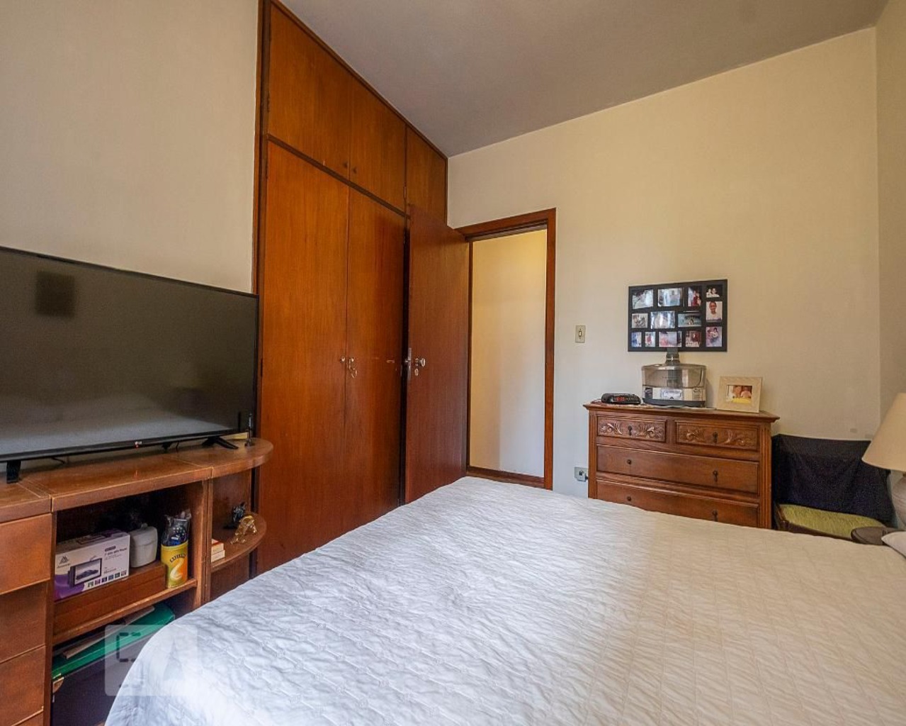 Apartamento à venda com 3 quartos, 190m² - Foto 9