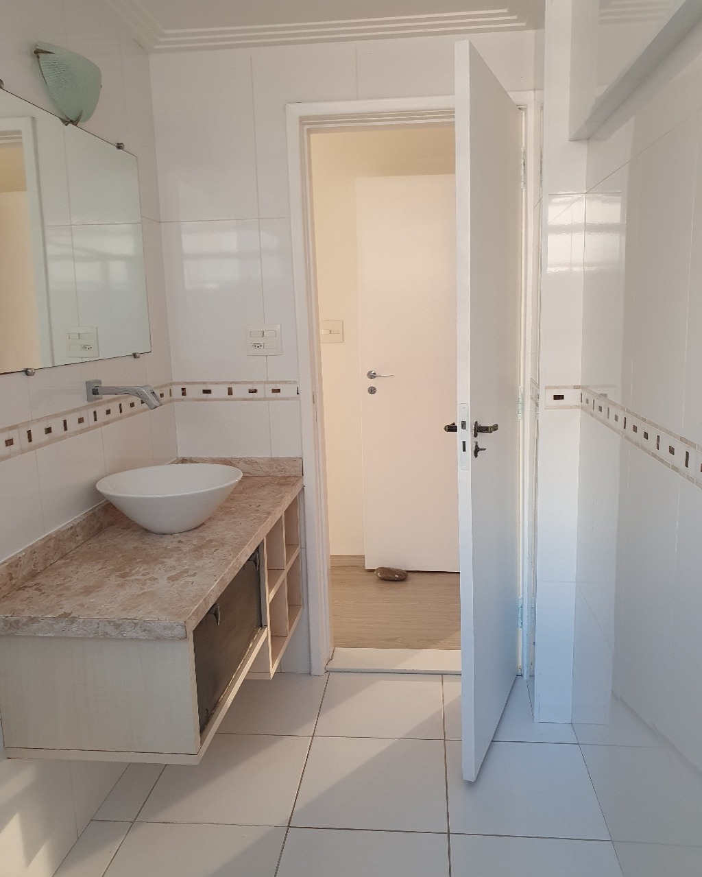 Apartamento para alugar com 3 quartos, 130m² - Foto 5