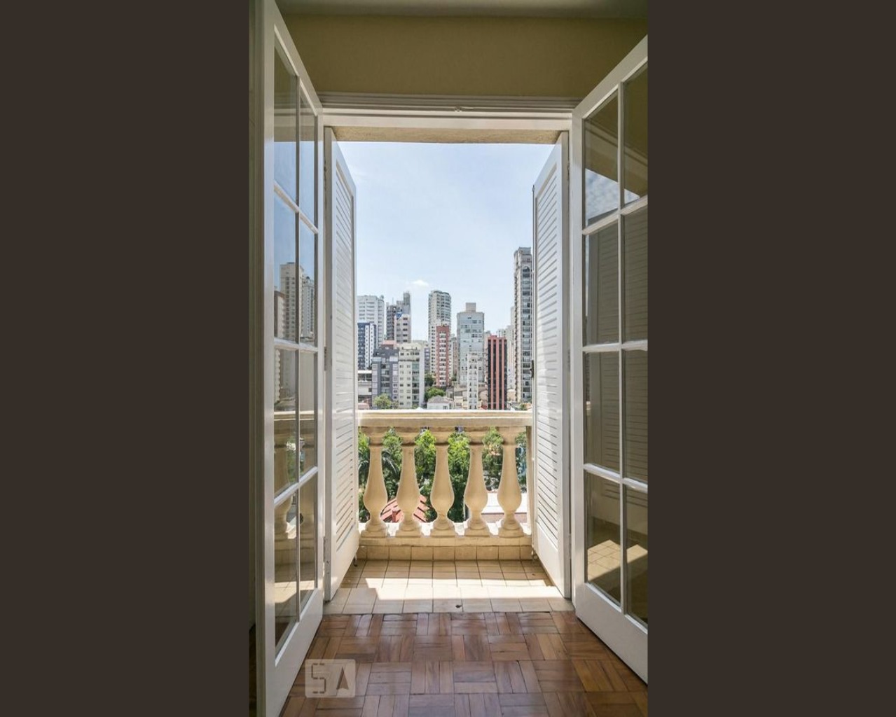 Apartamento à venda com 3 quartos, 126m² - Foto 4