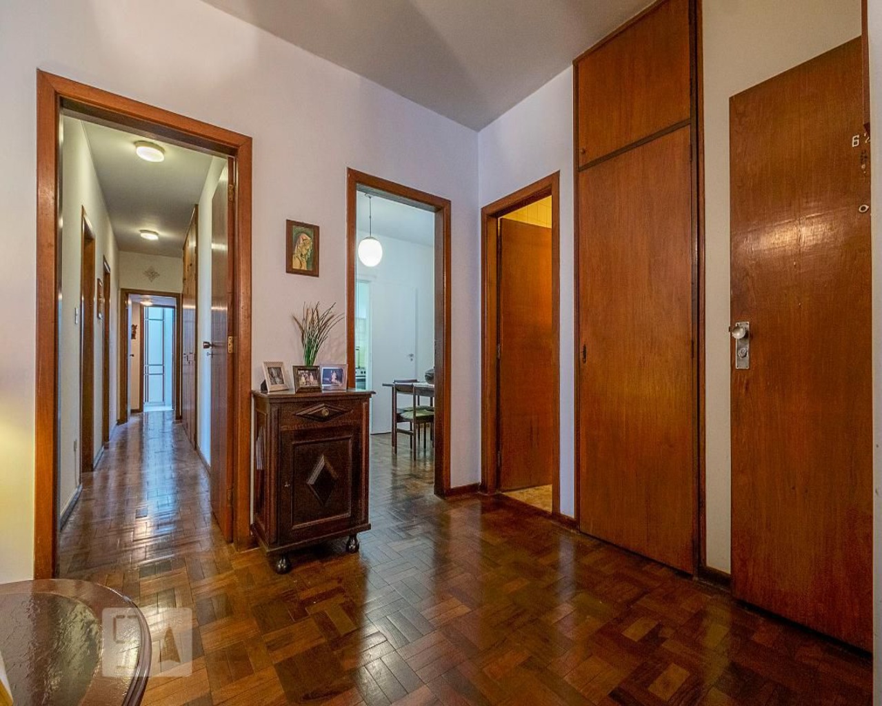 Apartamento à venda com 3 quartos, 190m² - Foto 8