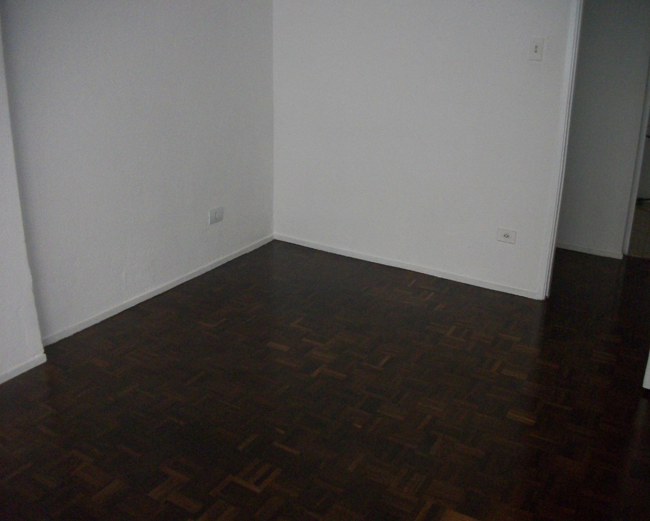 Apartamento para alugar com 1 quarto, 50m² - Foto 13