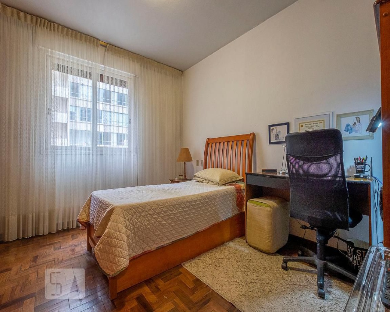 Apartamento à venda com 3 quartos, 190m² - Foto 3