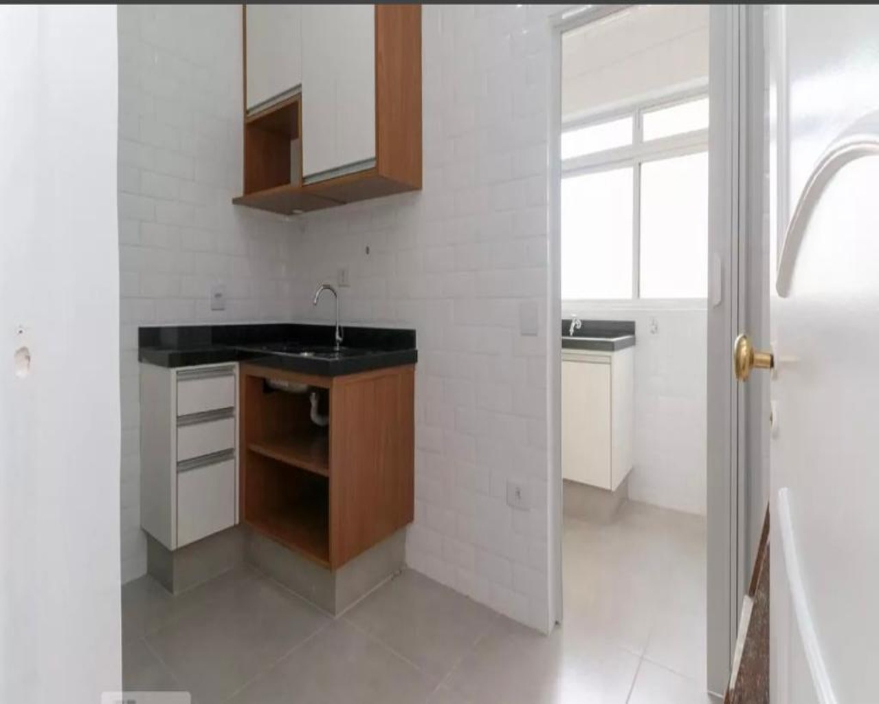 Apartamento para alugar com 2 quartos, 70m² - Foto 12