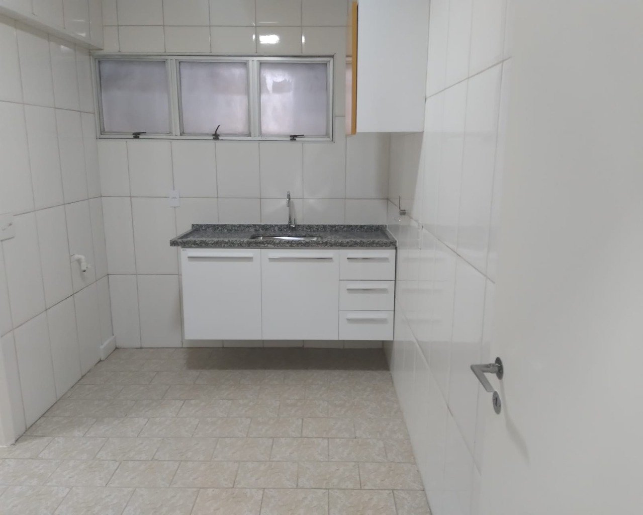 Apartamento para alugar com 2 quartos, 85m² - Foto 19