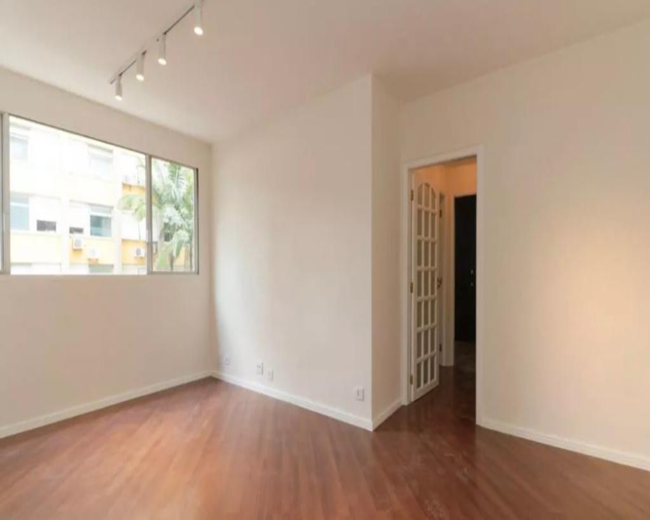 Apartamento para alugar com 2 quartos, 70m² - Foto 1