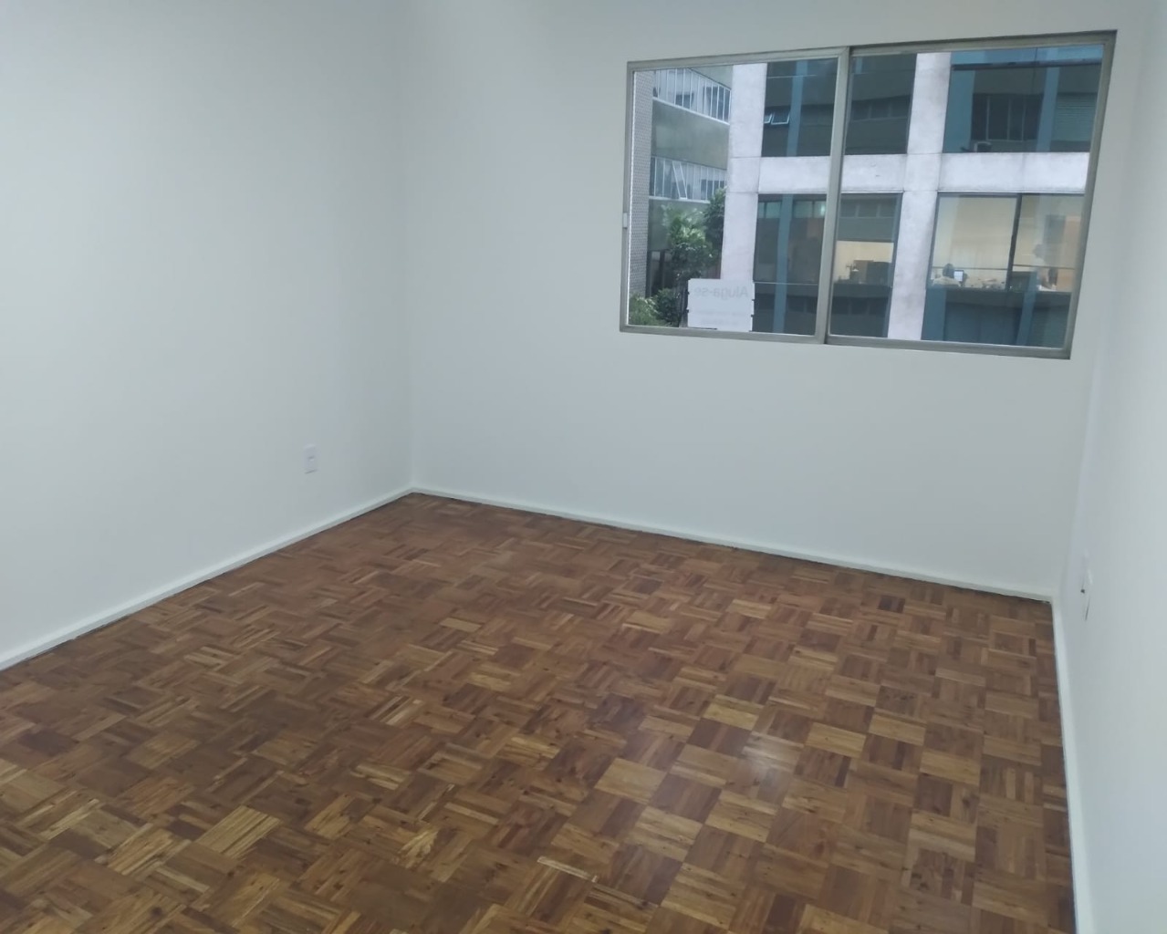 Apartamento para alugar com 2 quartos, 85m² - Foto 1