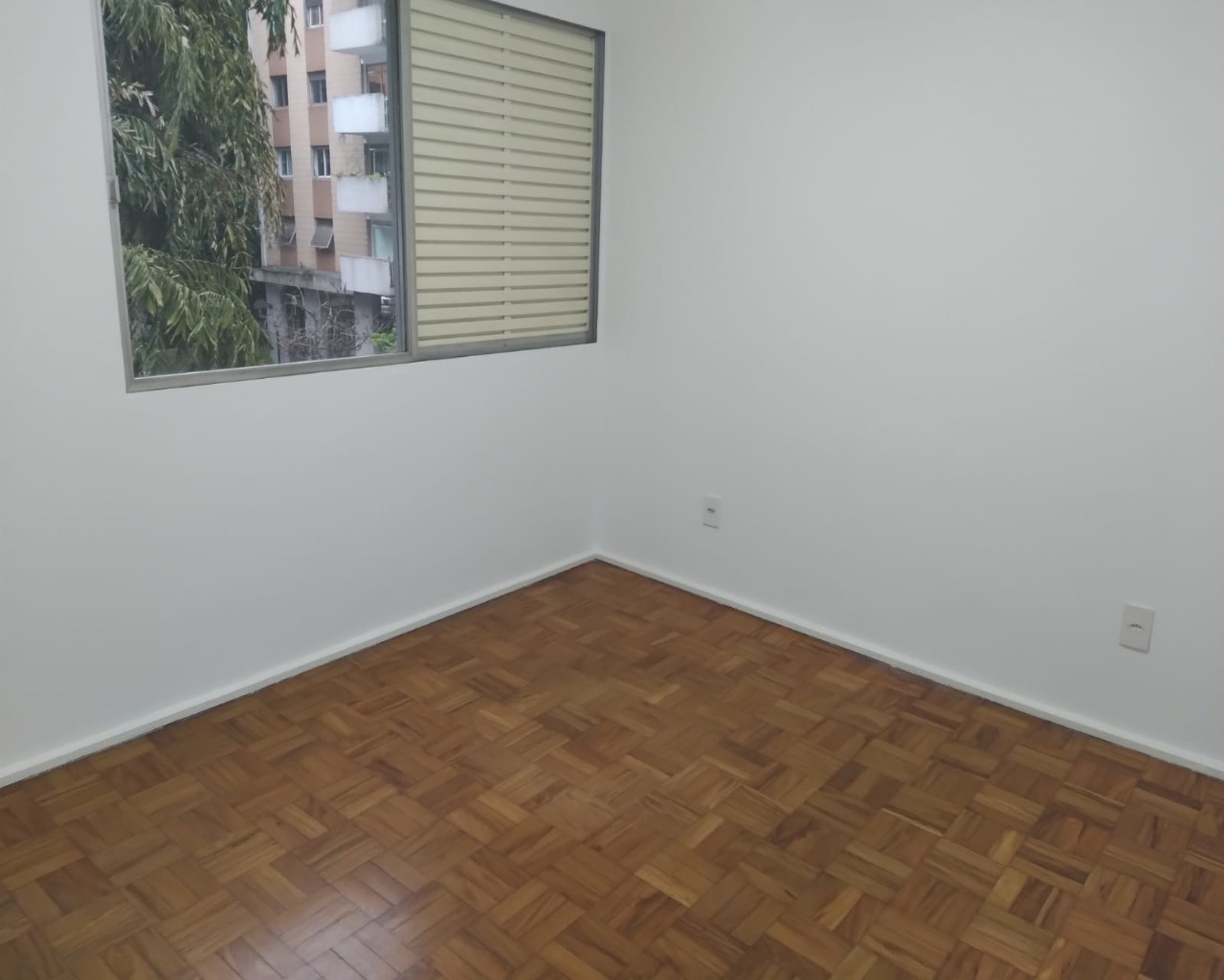 Apartamento para alugar com 2 quartos, 85m² - Foto 5