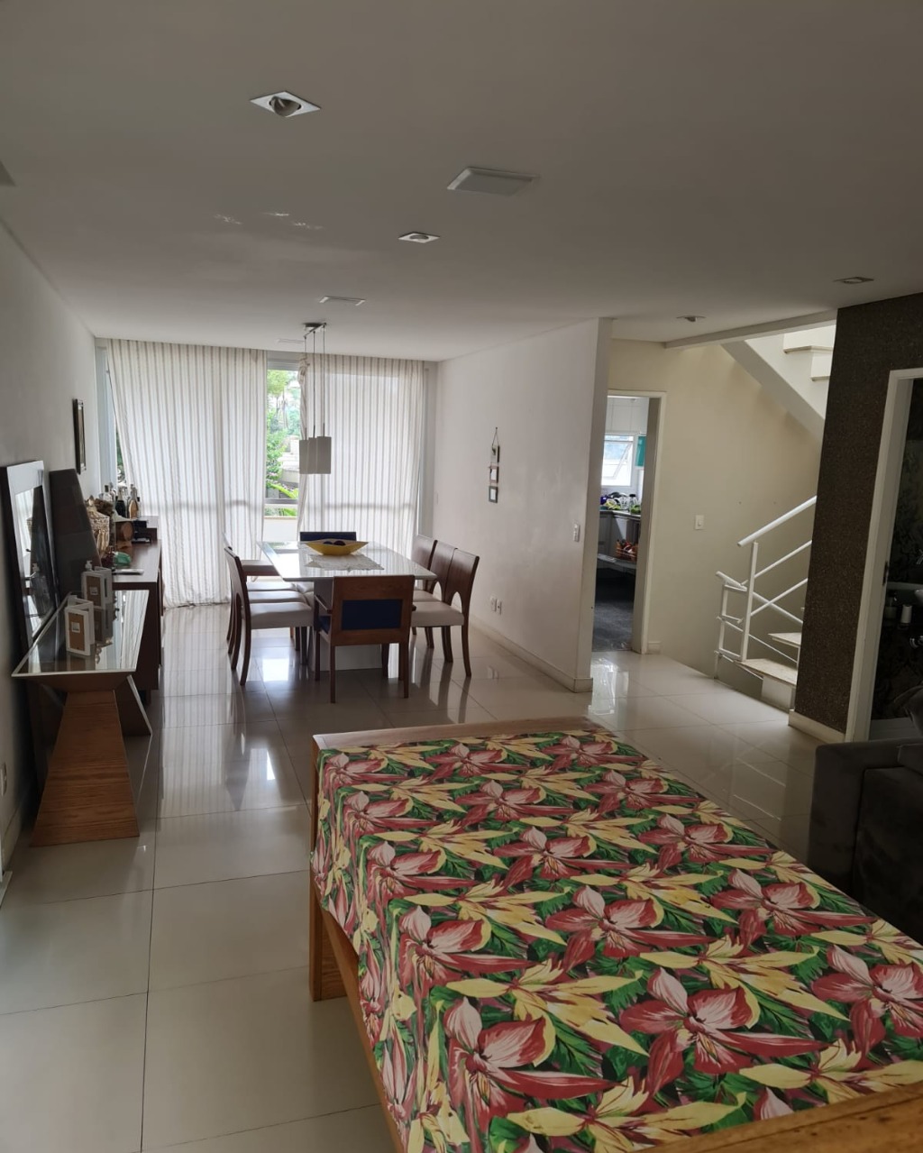 Casa de Condomínio à venda com 3 quartos, 225m² - Foto 5