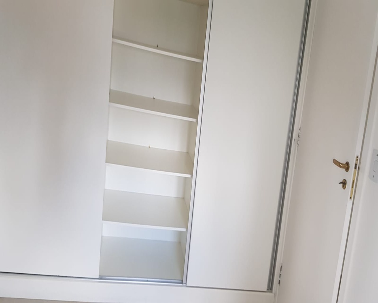 Apartamento à venda com 3 quartos, 110m² - Foto 10