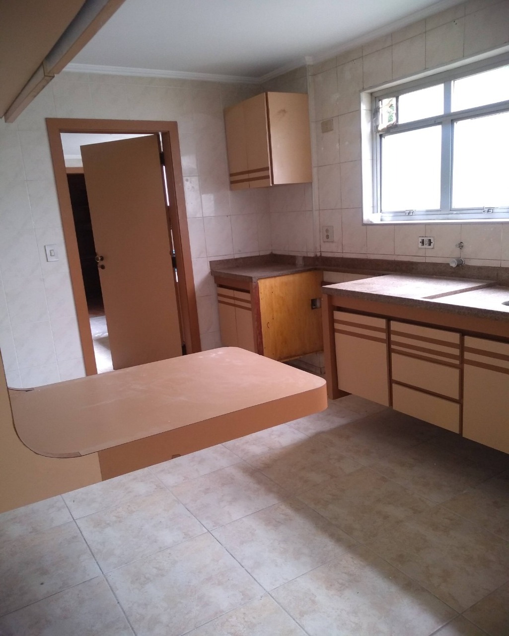 Apartamento à venda com 3 quartos, 144m² - Foto 10