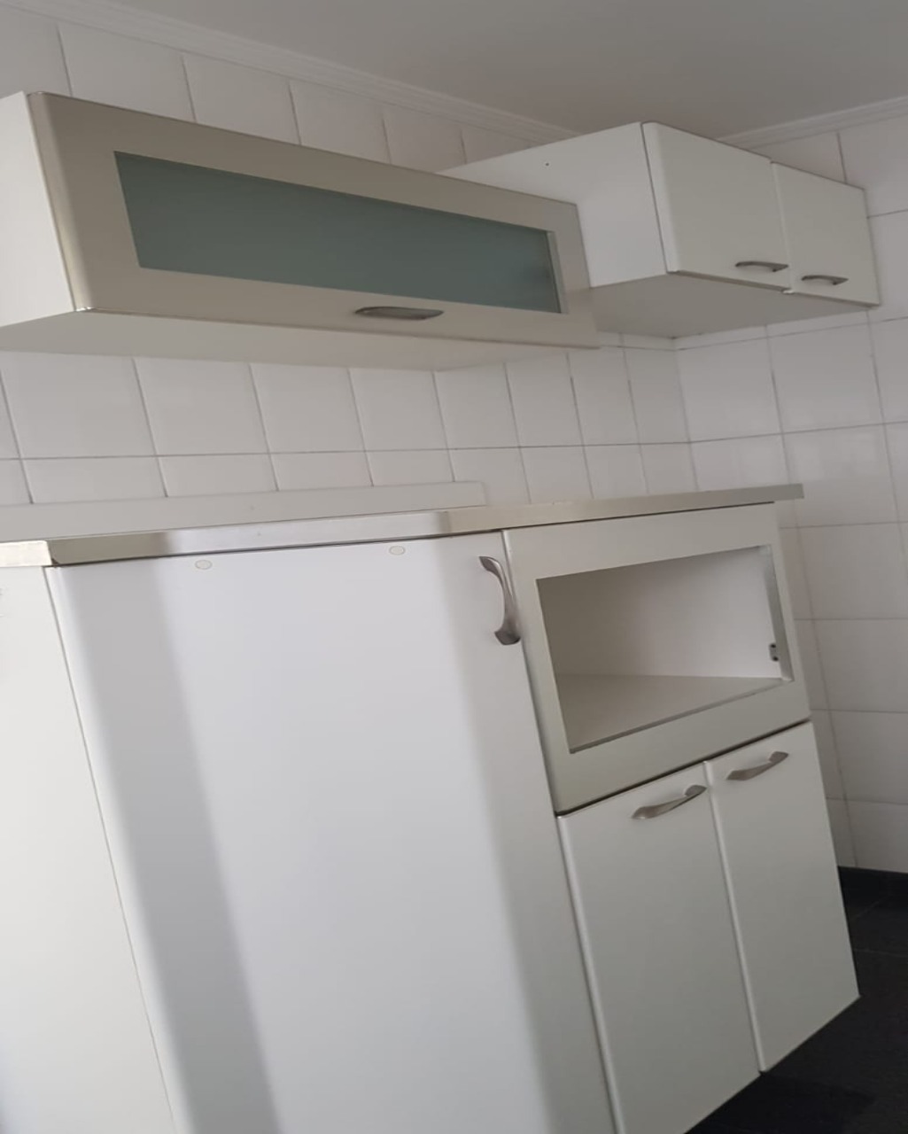 Apartamento à venda com 3 quartos, 110m² - Foto 2