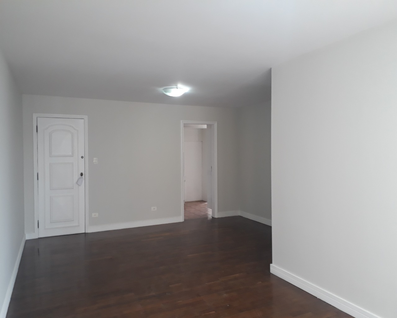 Apartamento para alugar com 3 quartos, 130m² - Foto 1