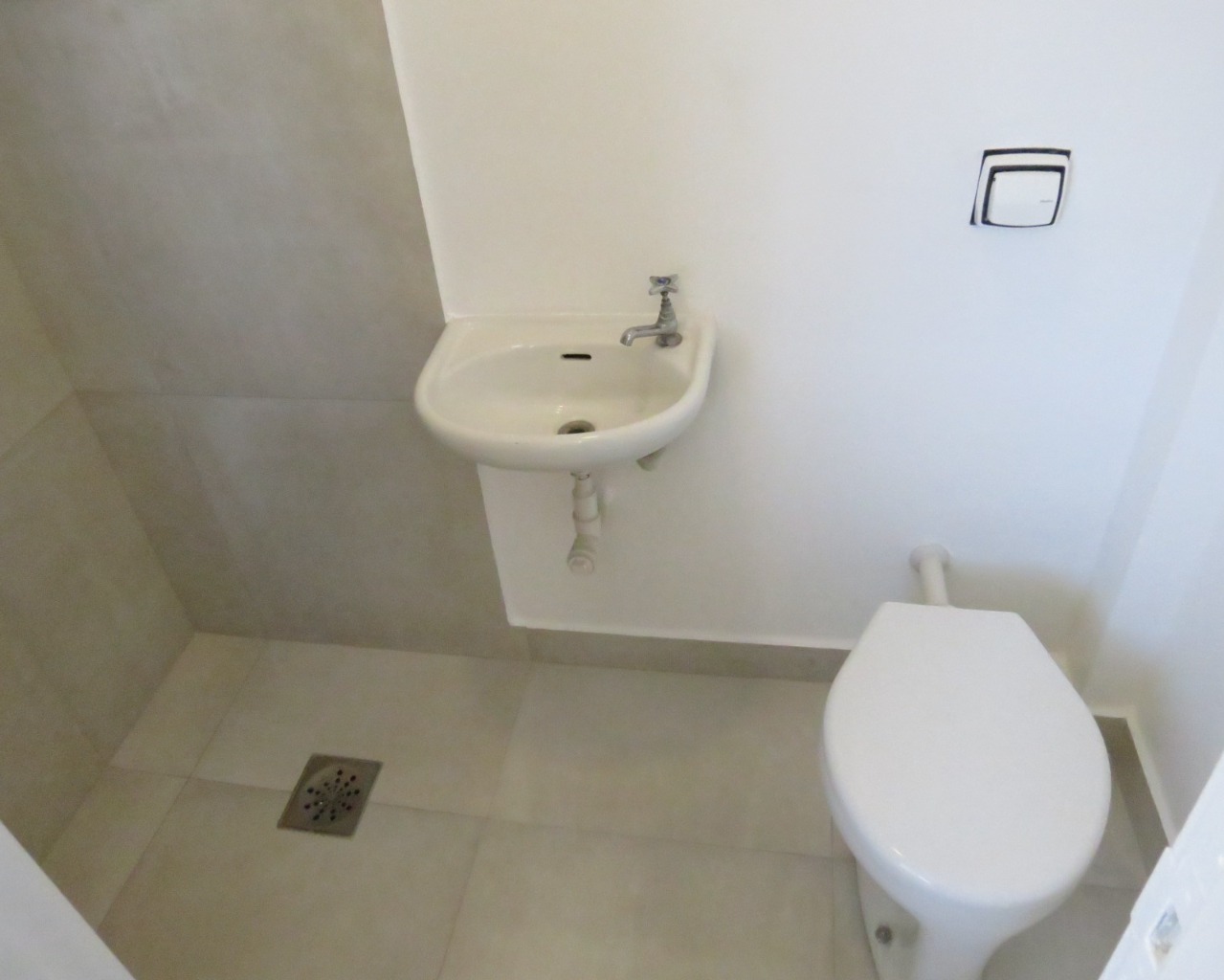 Apartamento para alugar com 2 quartos, 97m² - Foto 33