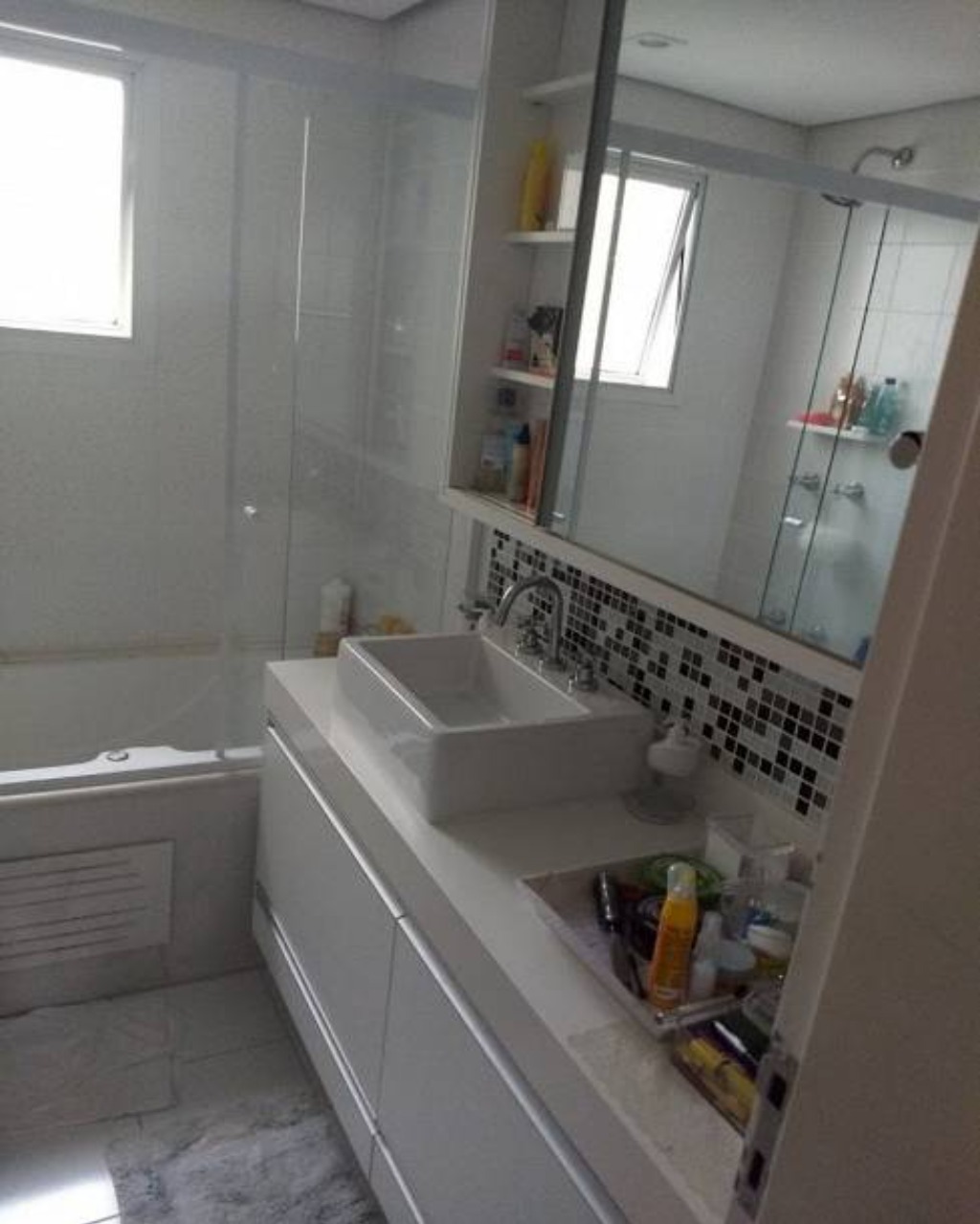 Apartamento à venda com 4 quartos, 186m² - Foto 14