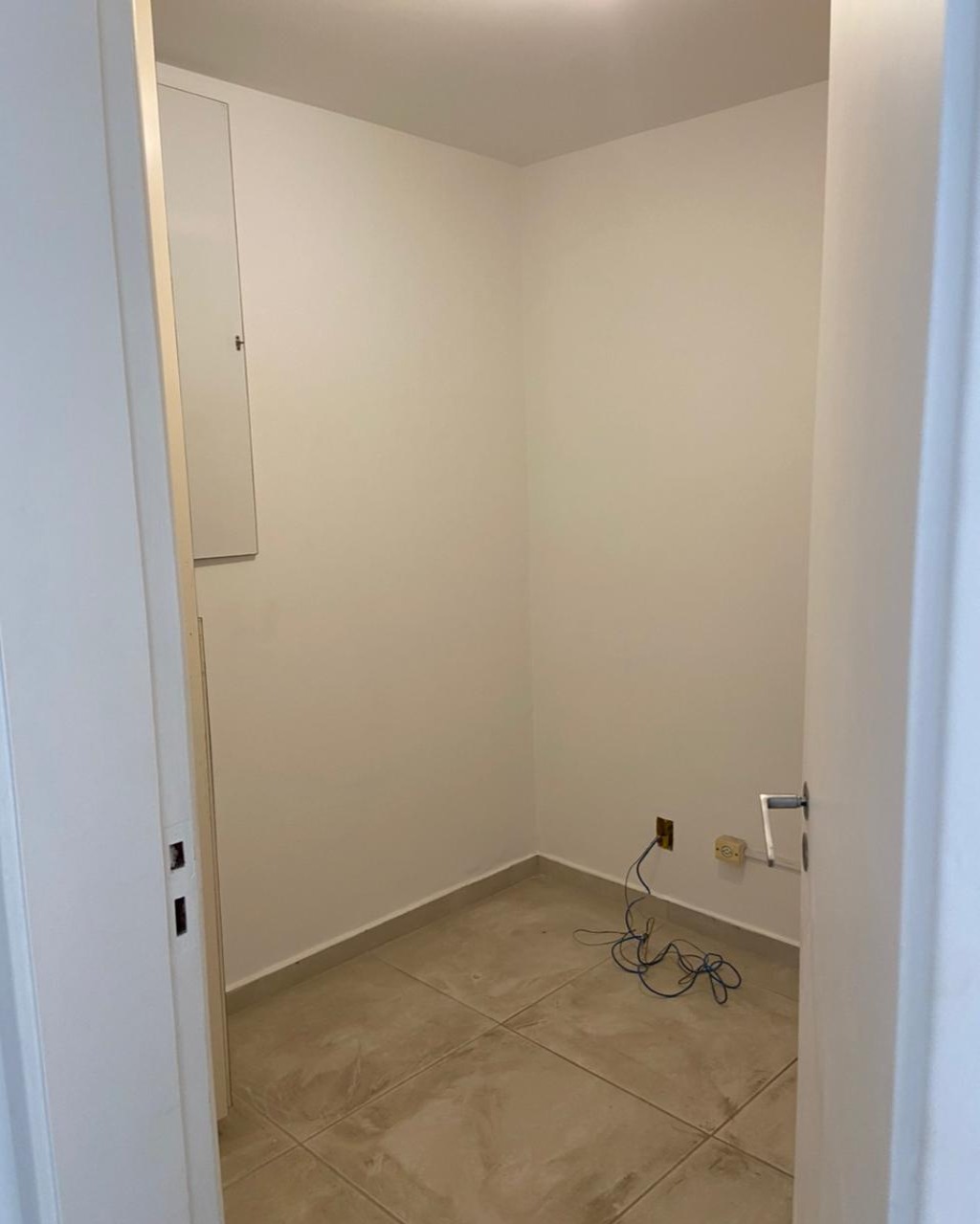 Apartamento para alugar com 3 quartos, 130m² - Foto 14