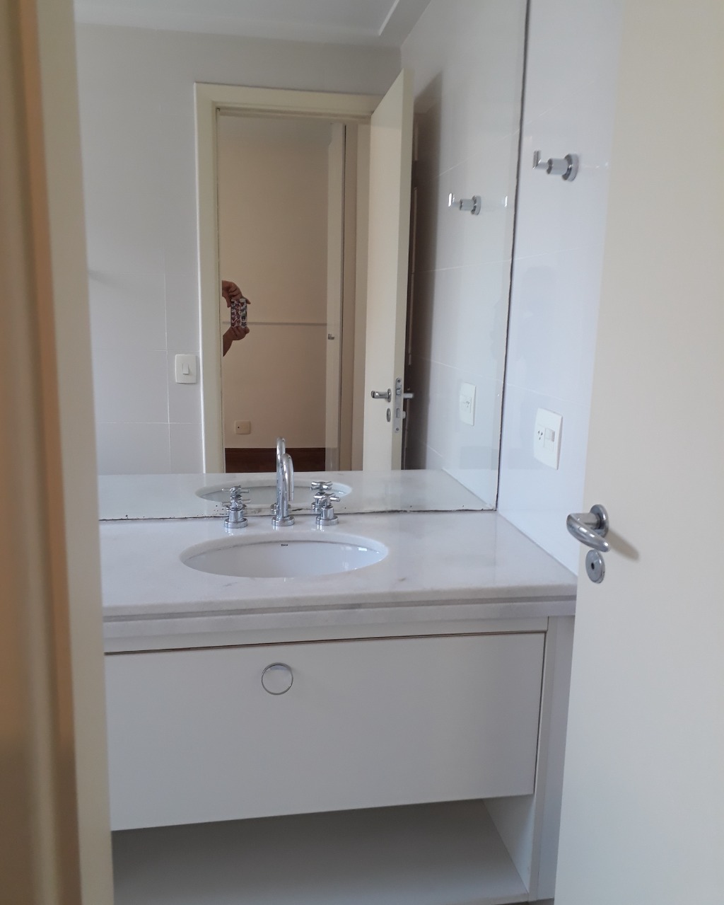 Apartamento para alugar com 2 quartos, 114m² - Foto 21