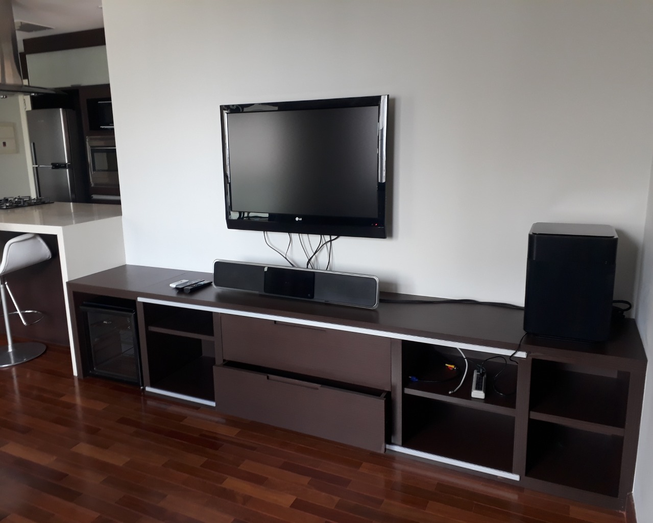 Apartamento para alugar com 2 quartos, 114m² - Foto 5