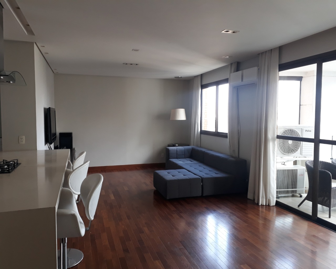 Apartamento para alugar com 2 quartos, 114m² - Foto 2