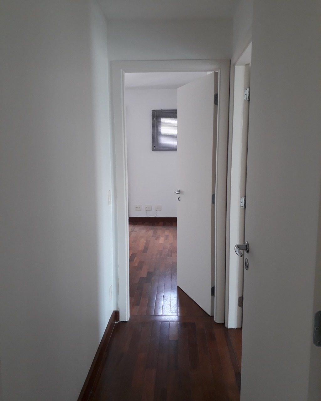 Apartamento para alugar com 2 quartos, 114m² - Foto 18