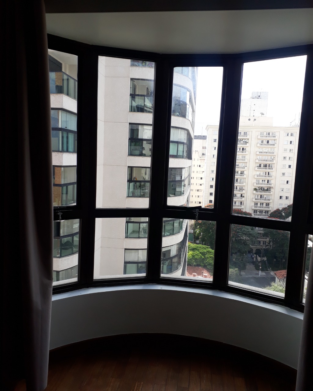 Apartamento para alugar com 2 quartos, 114m² - Foto 25