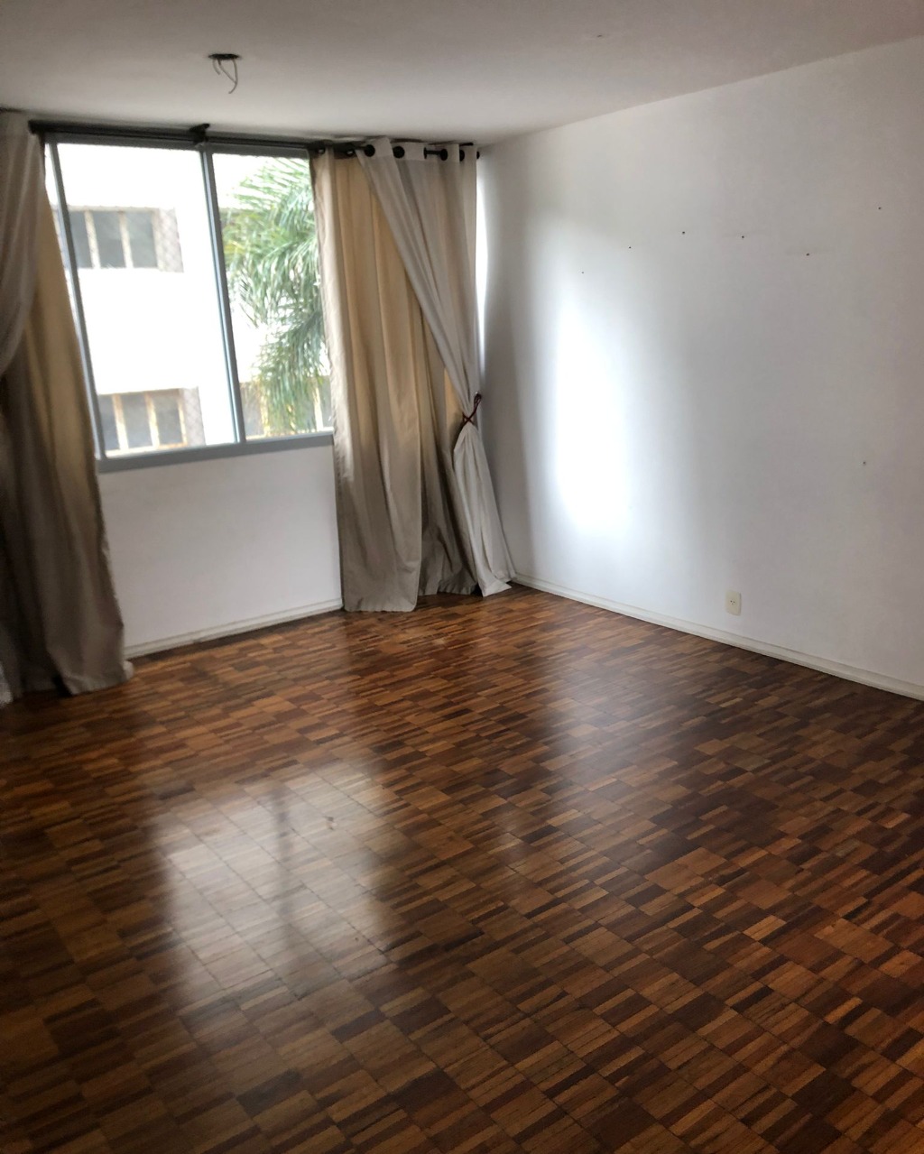 Apartamento para alugar com 3 quartos, 111m² - Foto 23