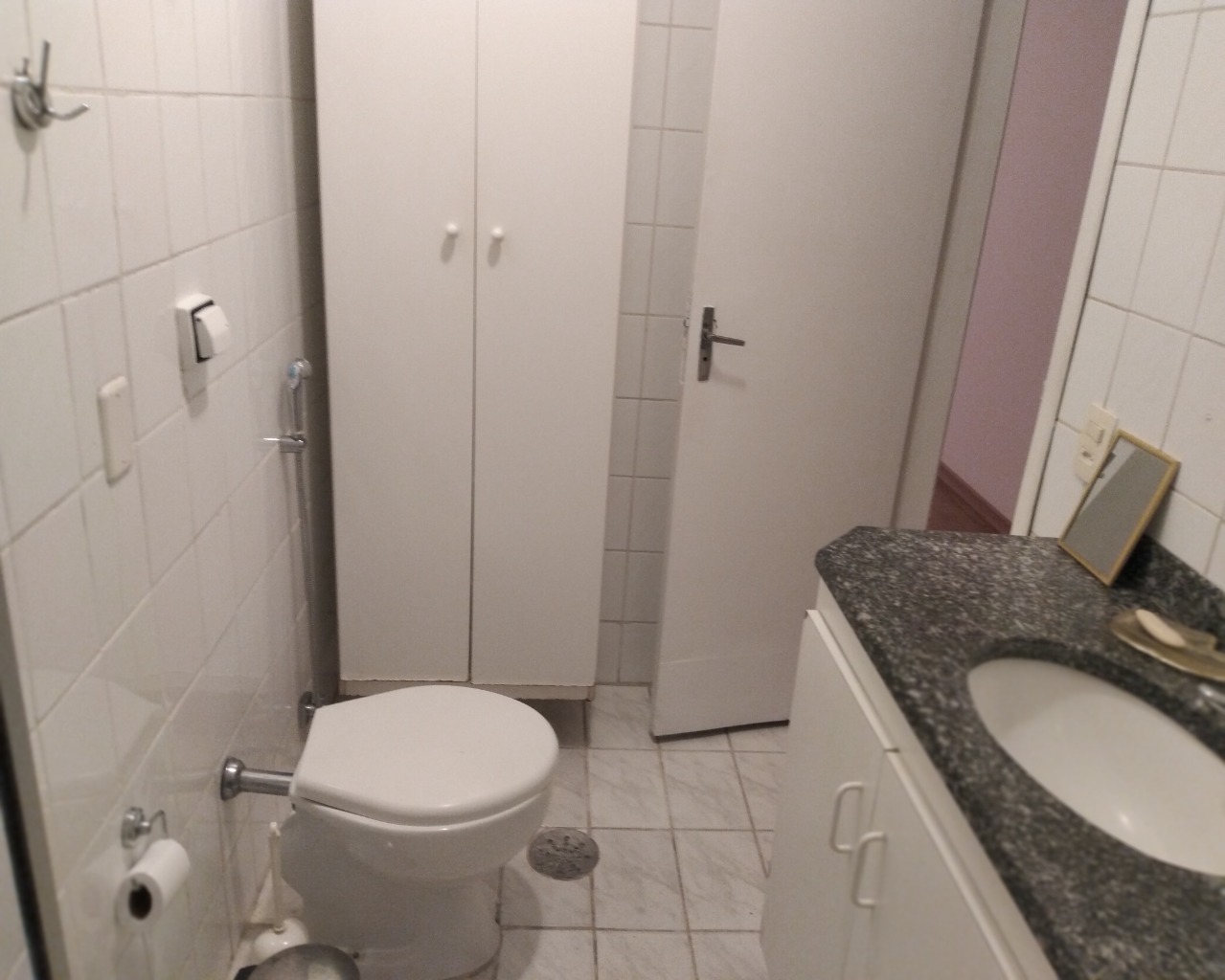 Apartamento para alugar com 2 quartos, 70m² - Foto 18