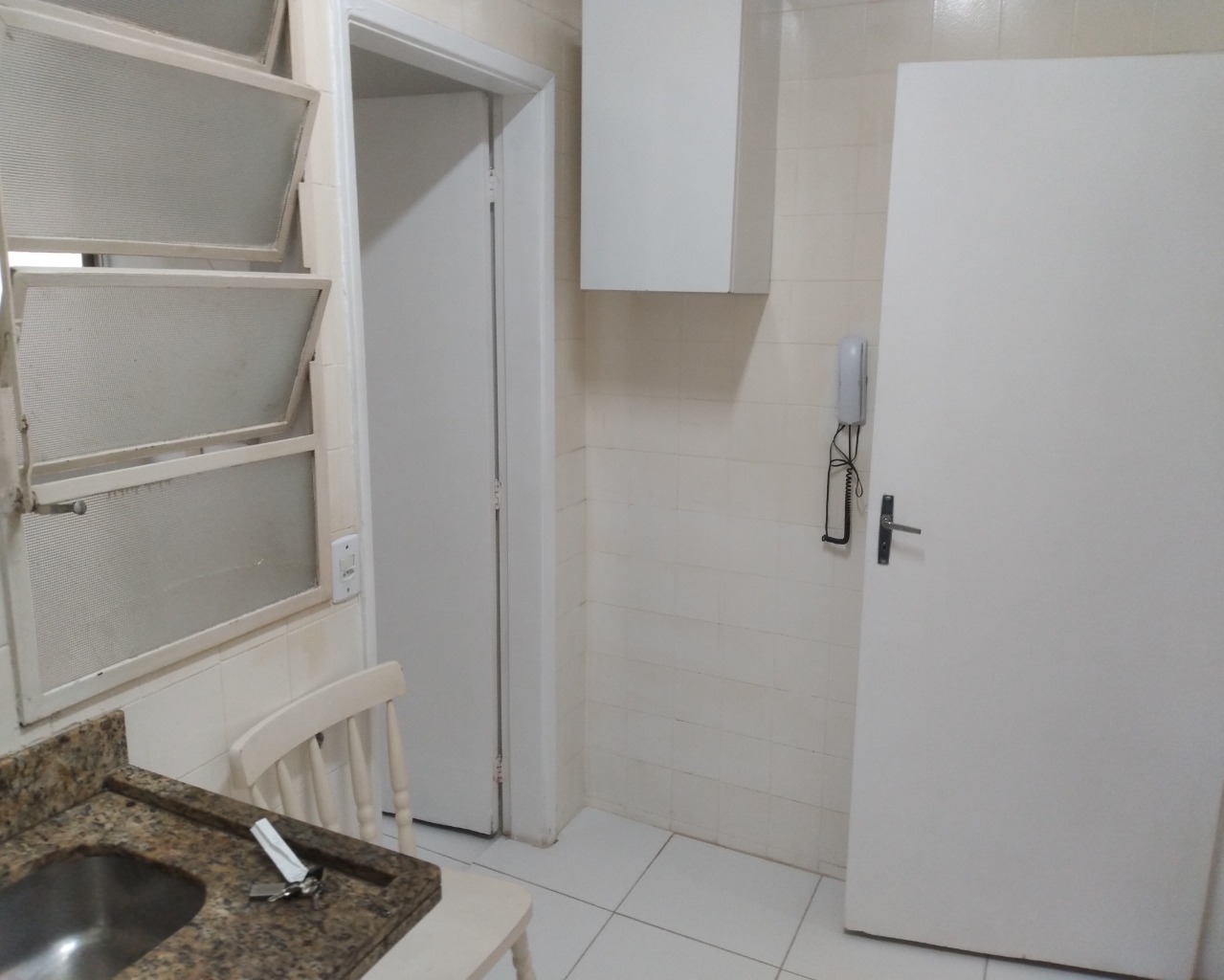 Apartamento para alugar com 2 quartos, 70m² - Foto 6