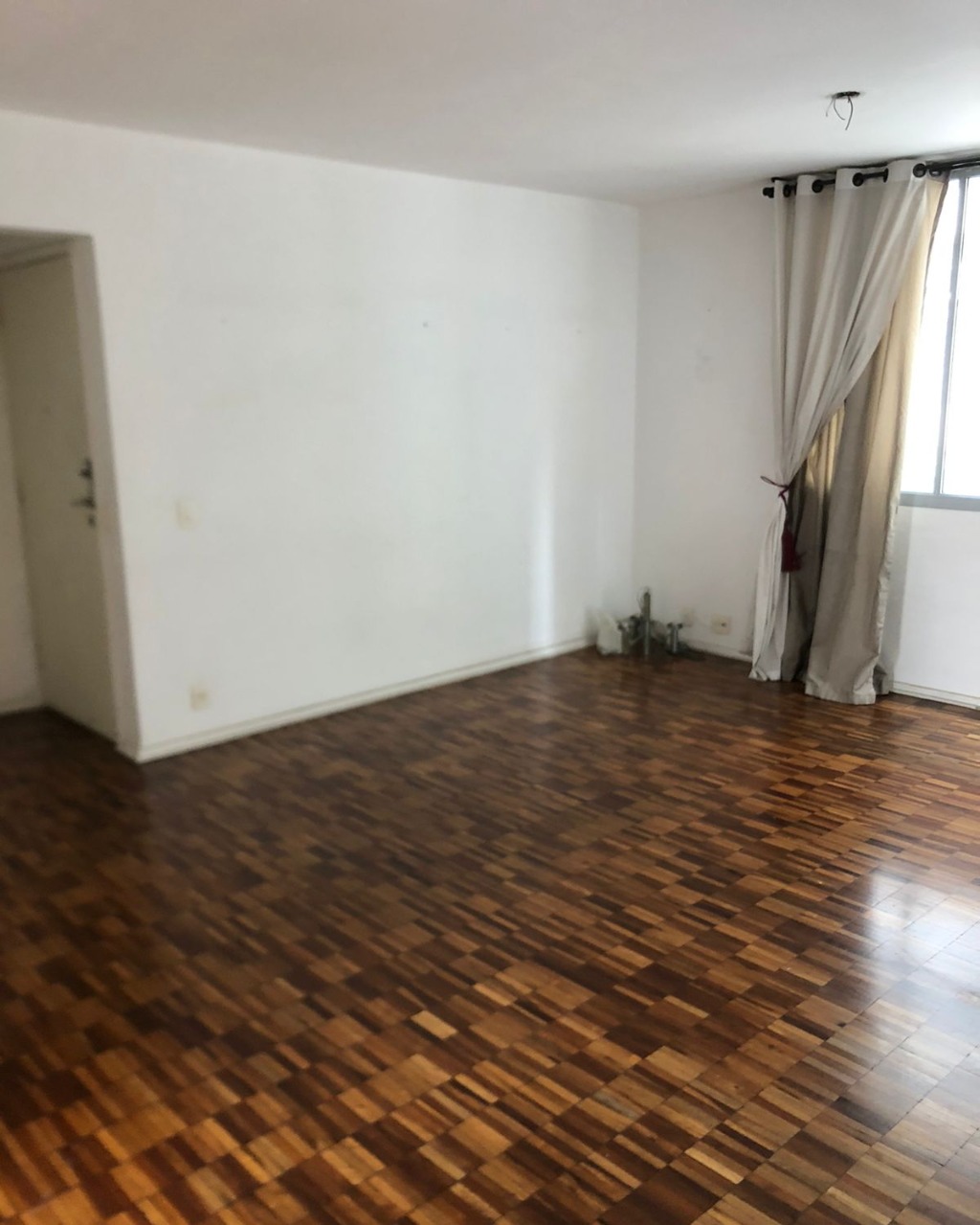 Apartamento para alugar com 3 quartos, 111m² - Foto 10