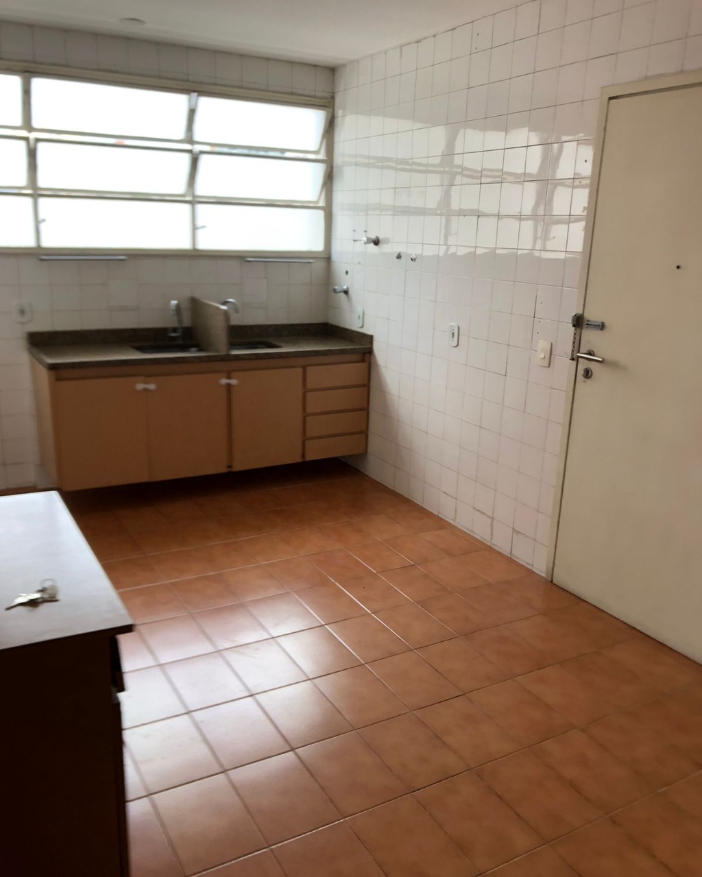 Apartamento para alugar com 3 quartos, 111m² - Foto 27