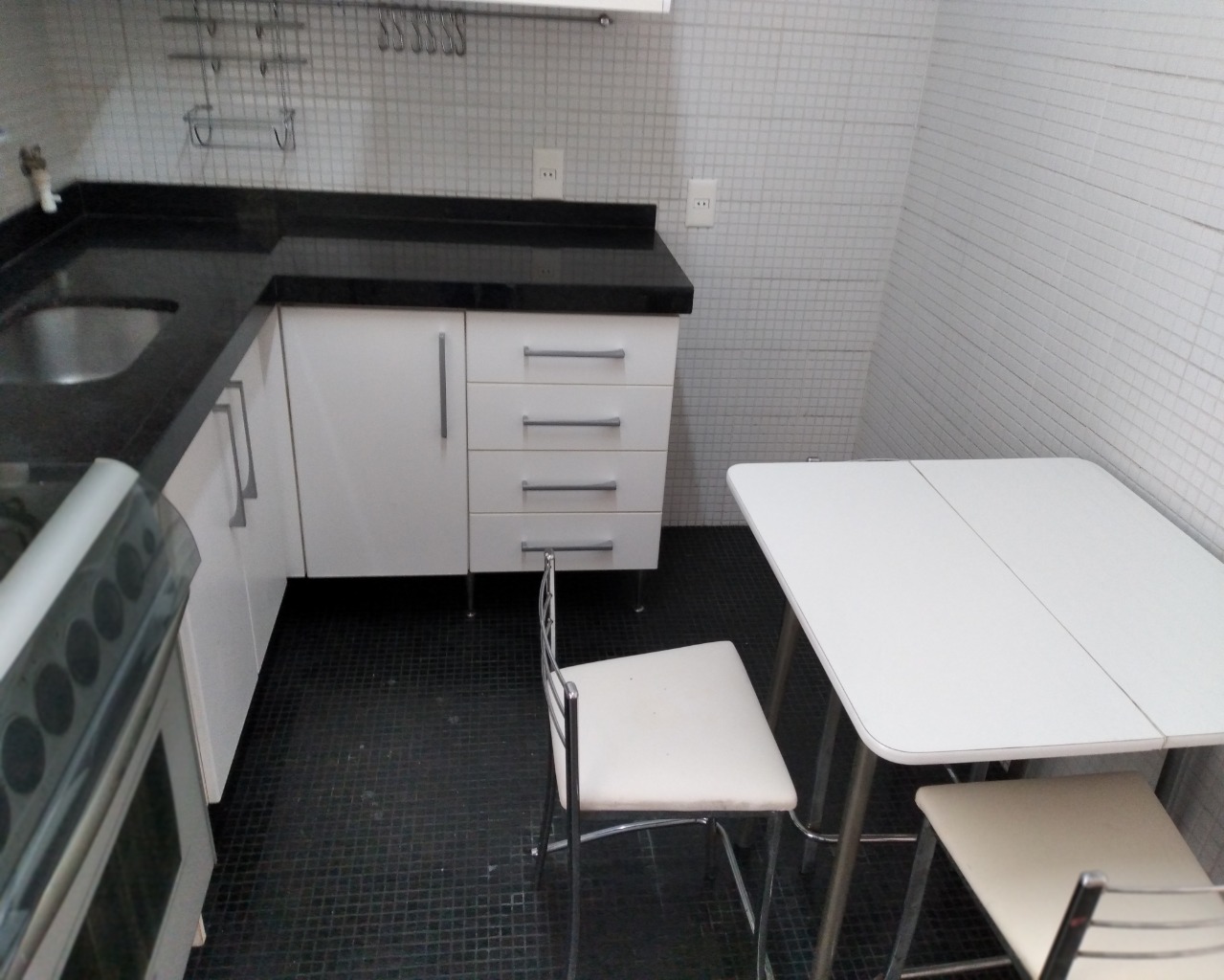 Apartamento para alugar com 2 quartos, 90m² - Foto 8