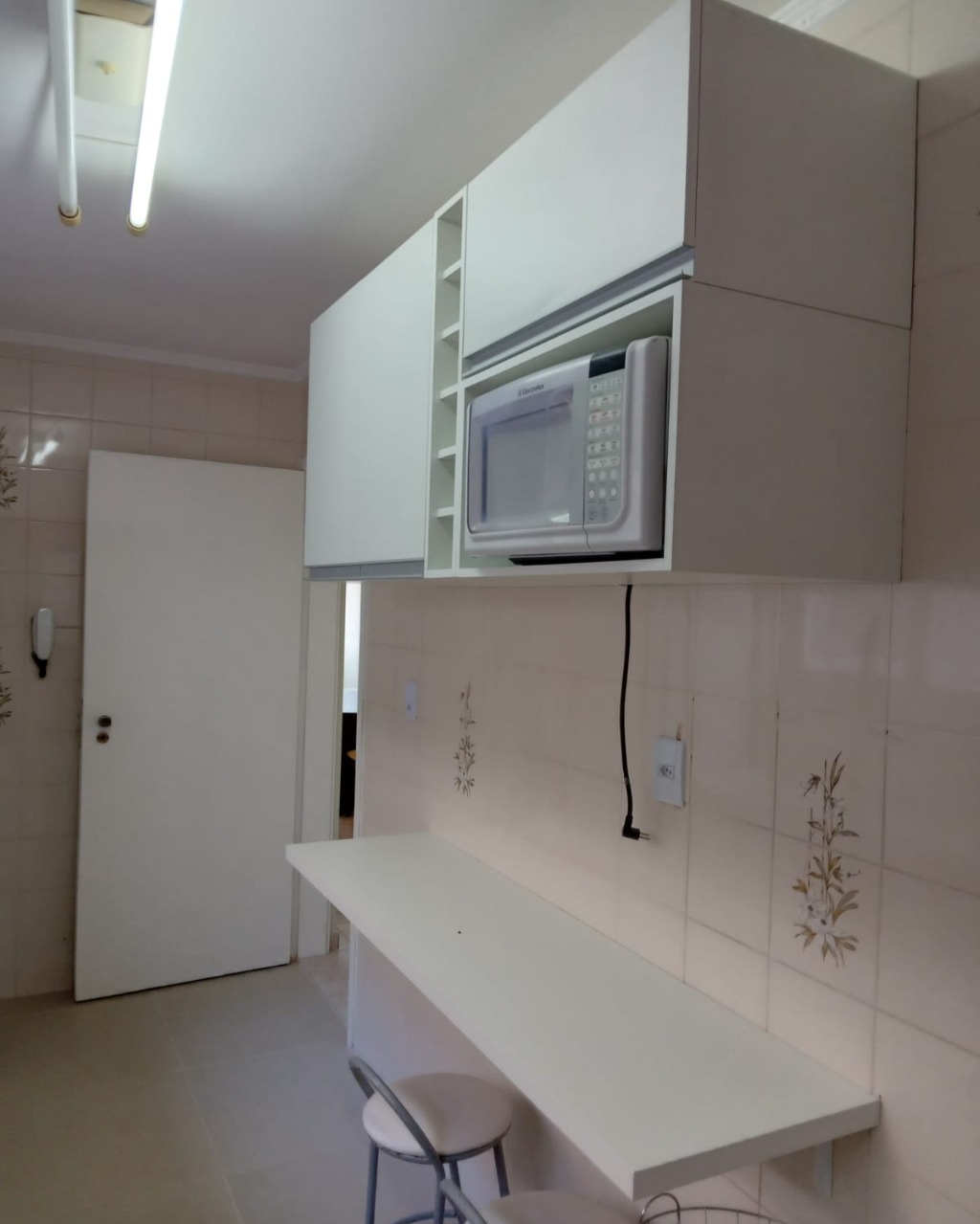 Apartamento para alugar com 3 quartos, 85m² - Foto 13