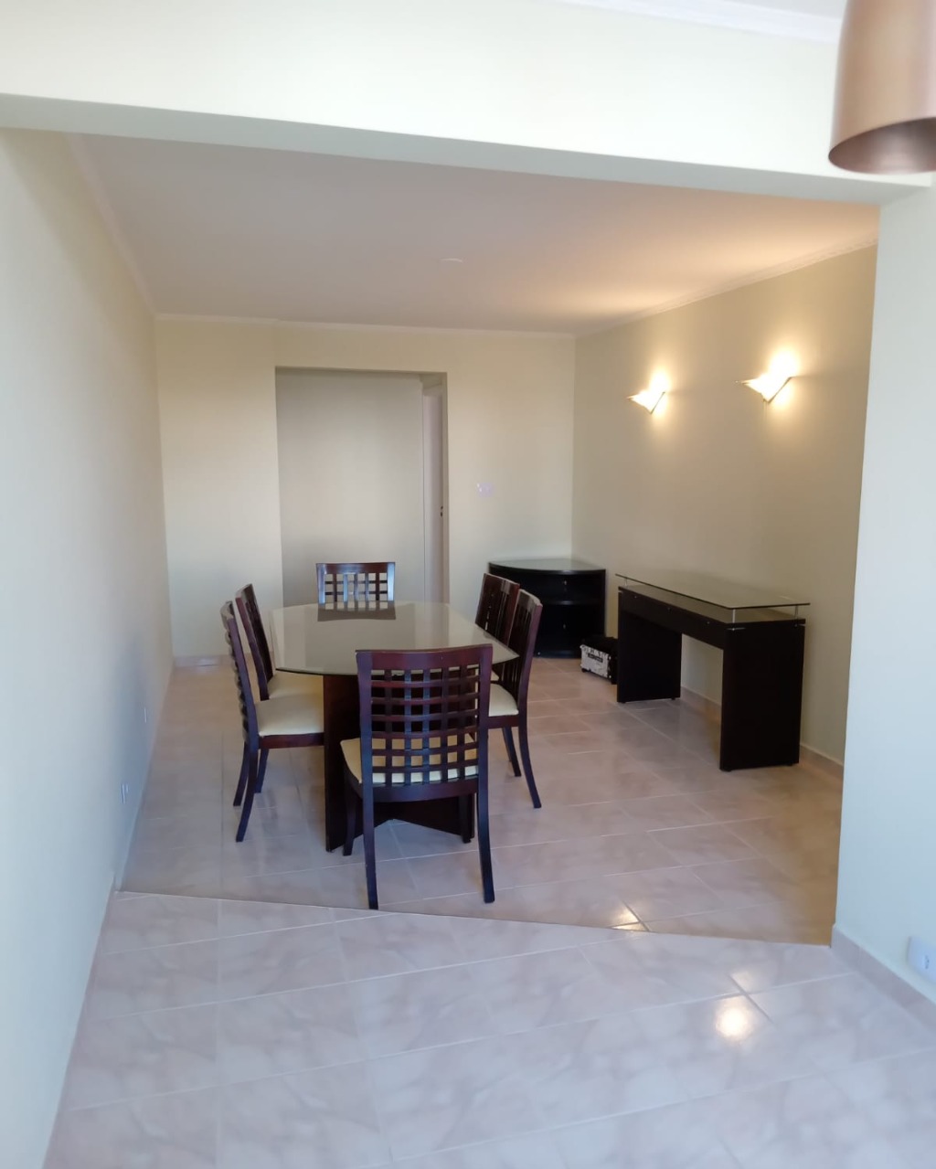 Apartamento para alugar com 3 quartos, 85m² - Foto 1