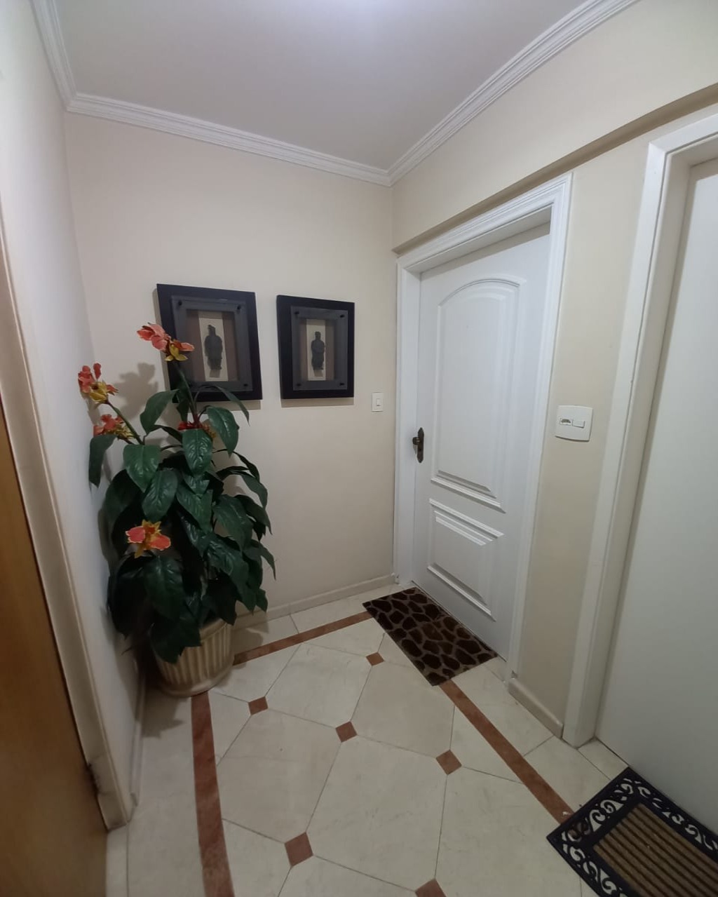 Apartamento para alugar com 4 quartos, 175m² - Foto 4