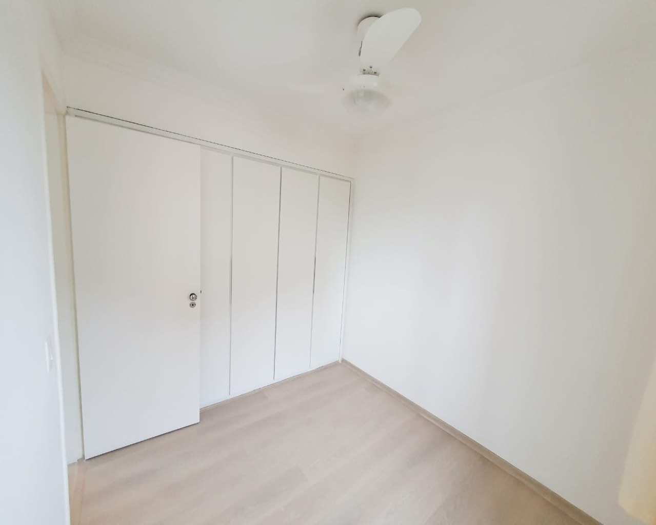 Apartamento para alugar com 2 quartos, 56m² - Foto 10