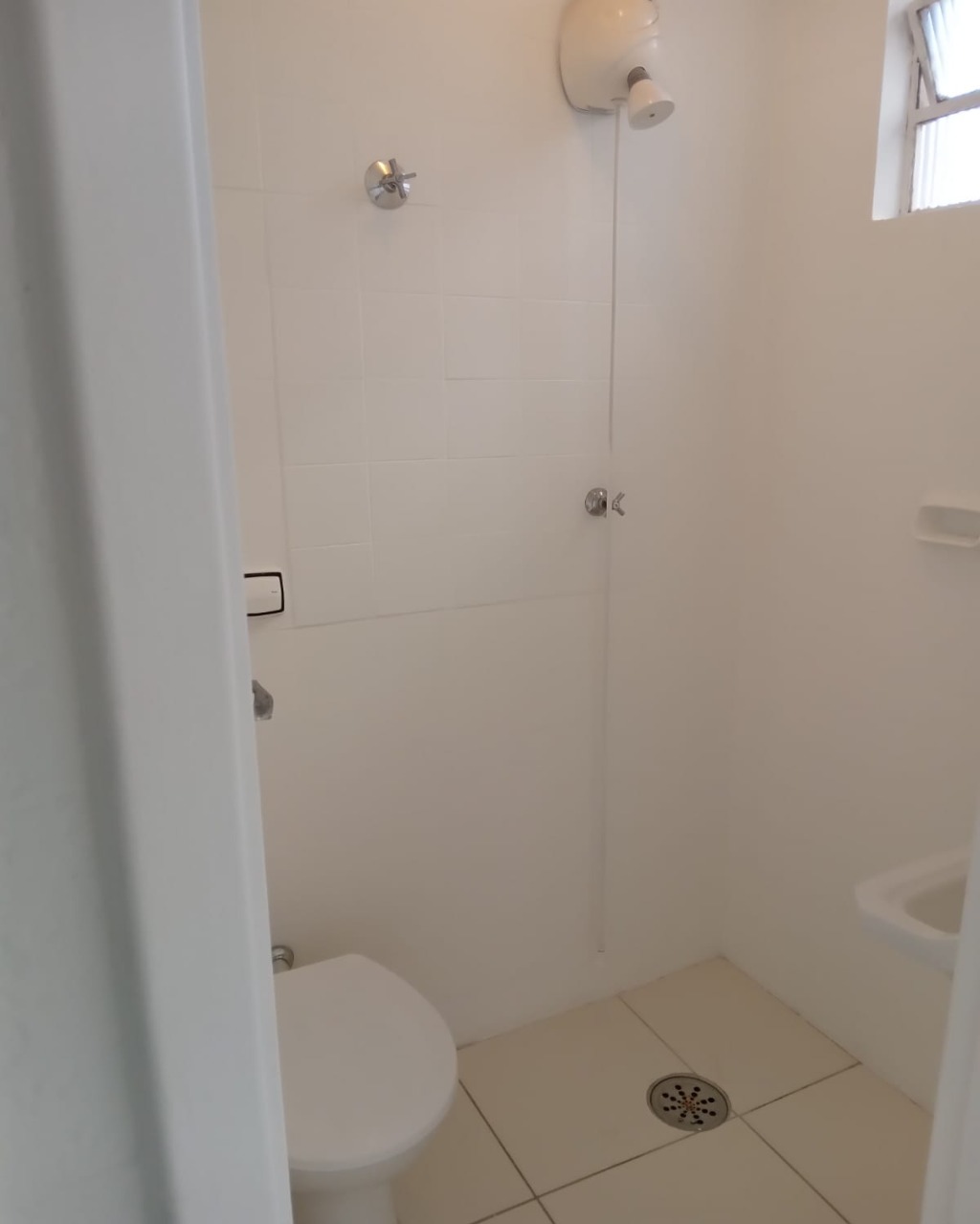 Apartamento para alugar com 2 quartos, 94m² - Foto 40