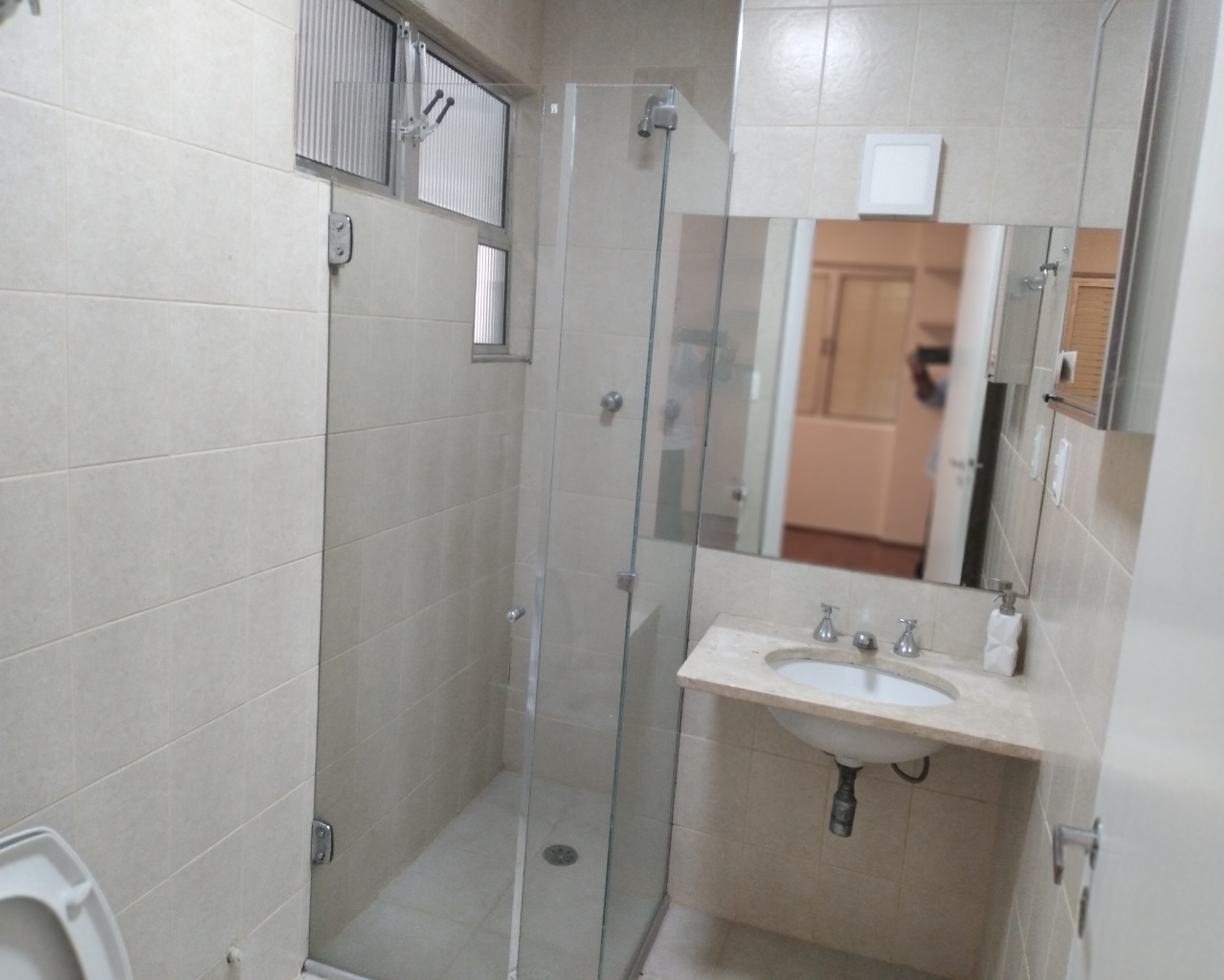 Apartamento para alugar com 2 quartos, 120m² - Foto 22