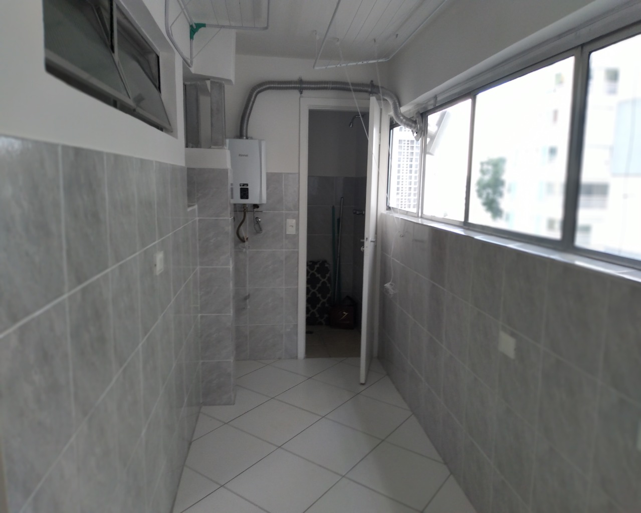 Apartamento para alugar com 2 quartos, 120m² - Foto 7