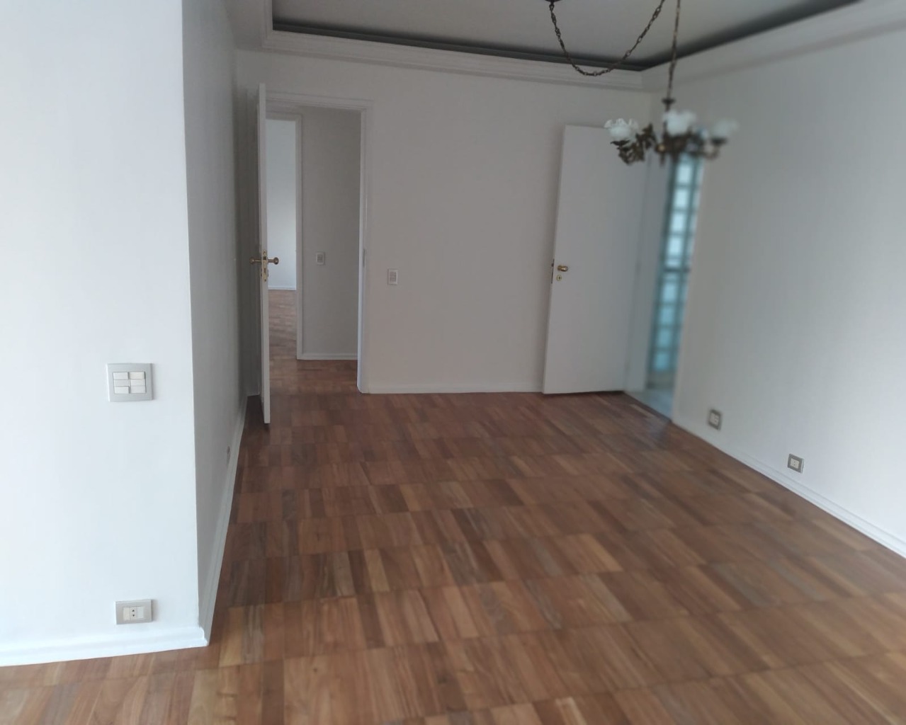 Apartamento para alugar com 3 quartos, 130m² - Foto 6