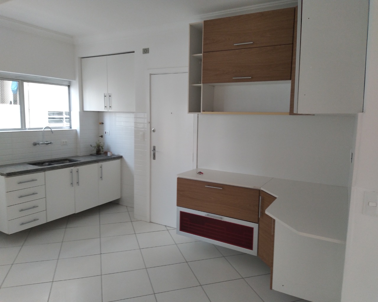 Apartamento para alugar com 2 quartos, 120m² - Foto 3