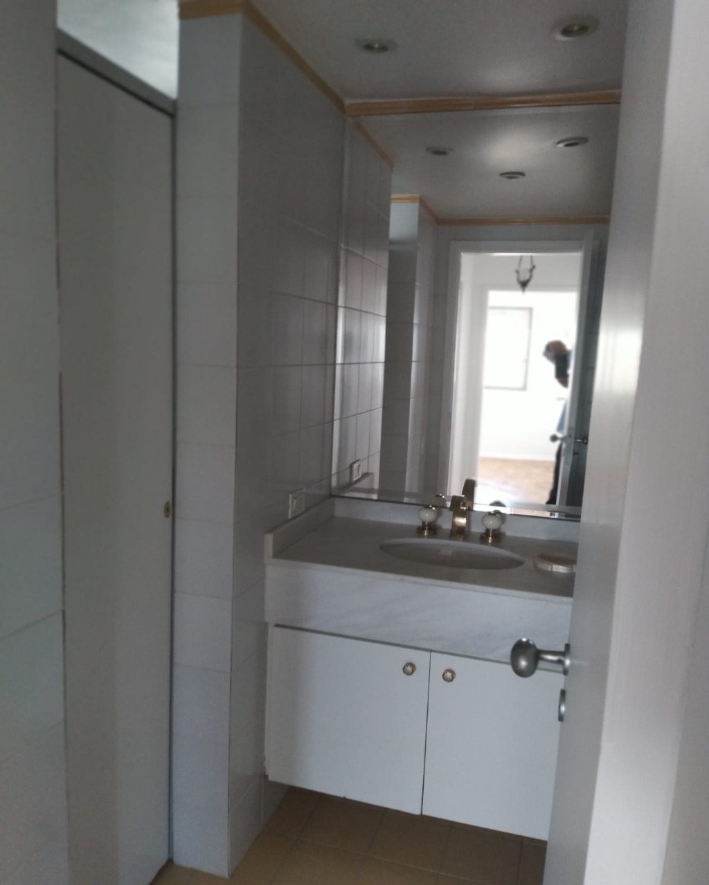 Apartamento para alugar com 3 quartos, 130m² - Foto 16