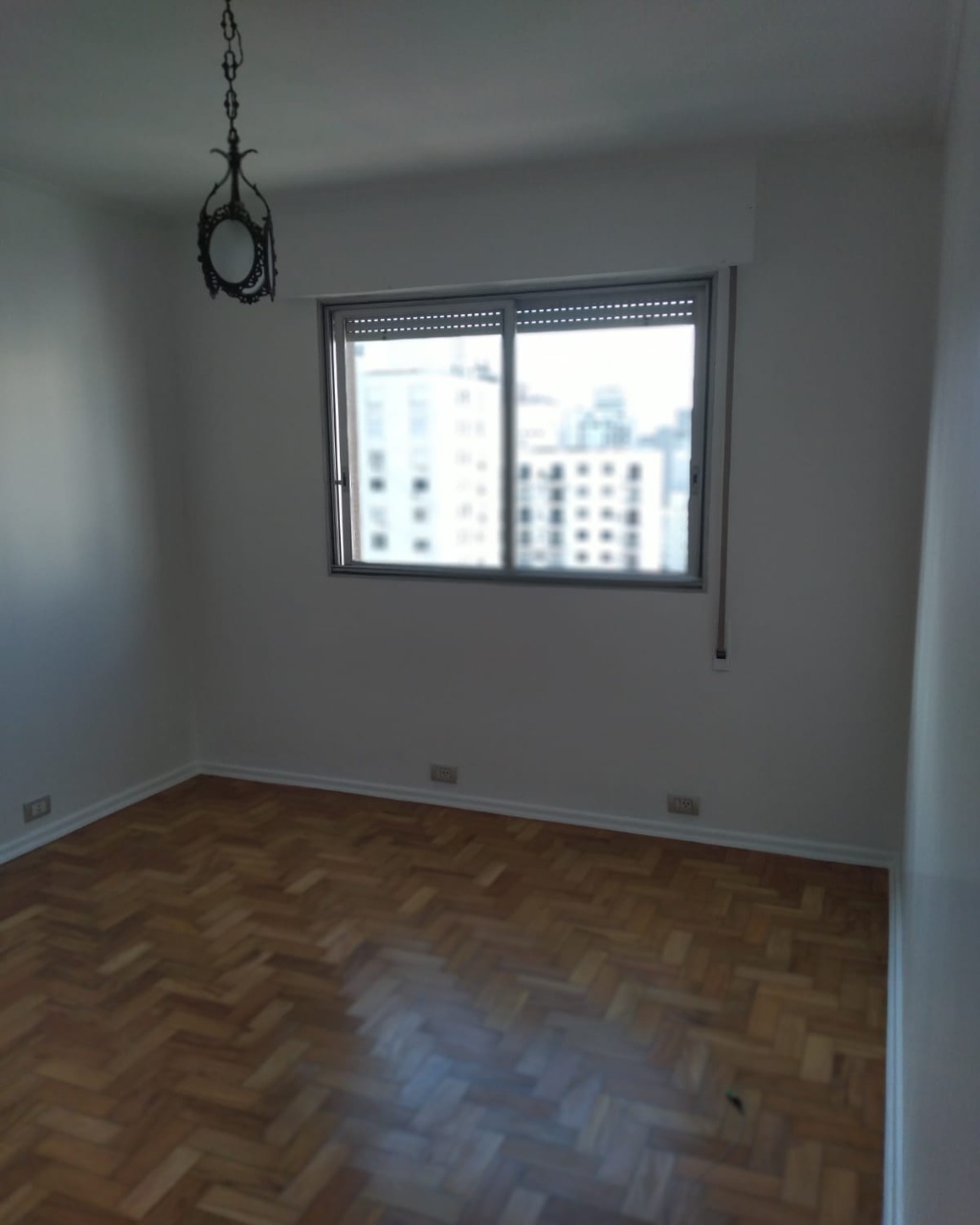 Apartamento para alugar com 3 quartos, 130m² - Foto 10